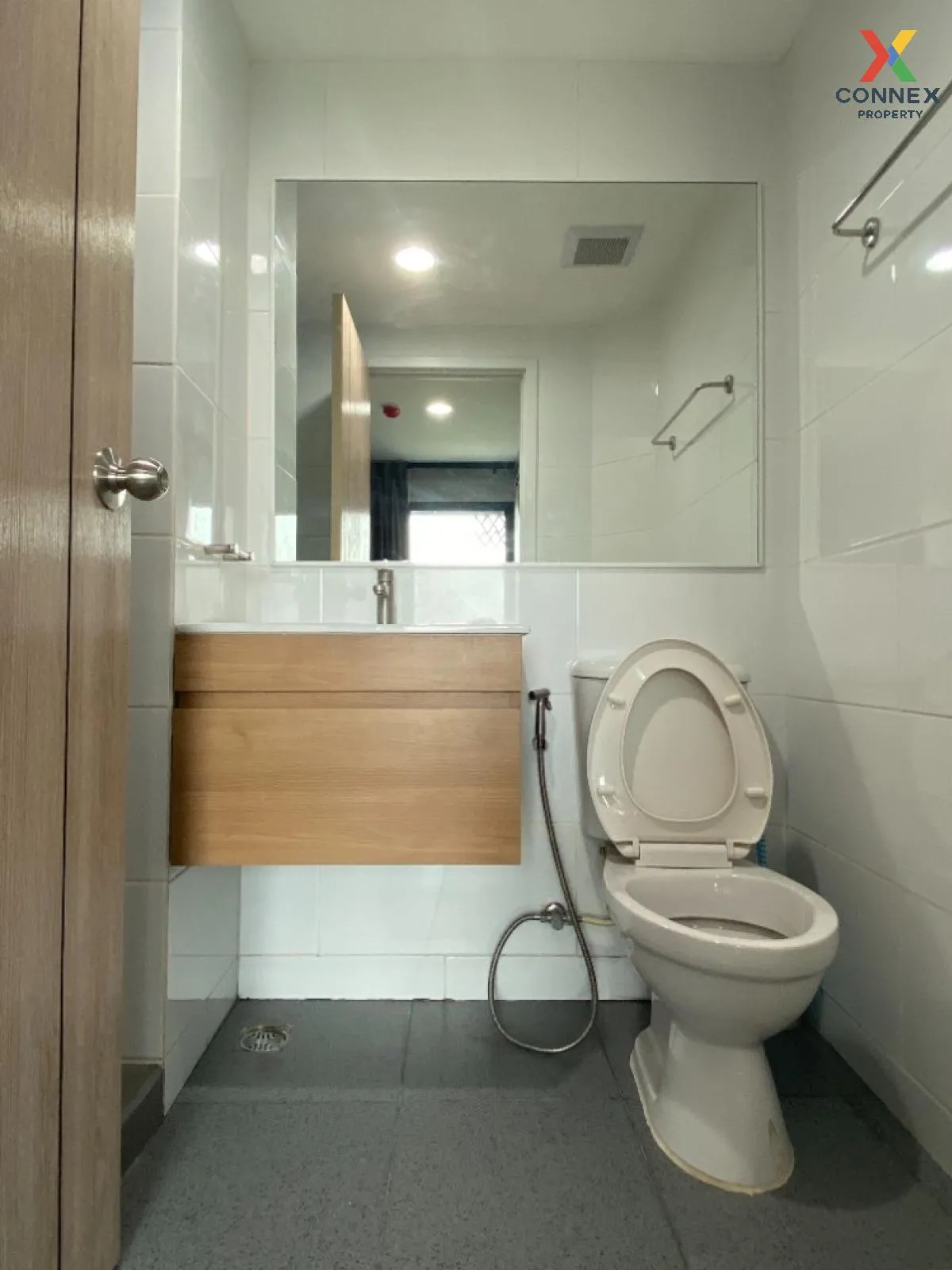 ขายคอนโด  ดิ เอ็กเซล คูคต BTS-คูคต คูคต ลำลูกกา ปทุมธานี CX-10996