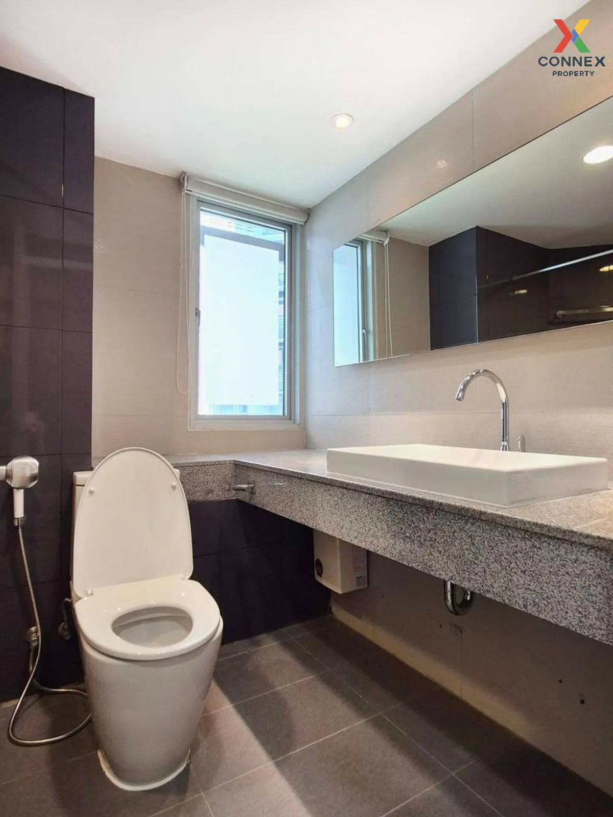 เช่าคอนโด  บางกอก การ์เด้น ช่องนนทรี เขต ยานนาวา กรุงเทพ CX-10997