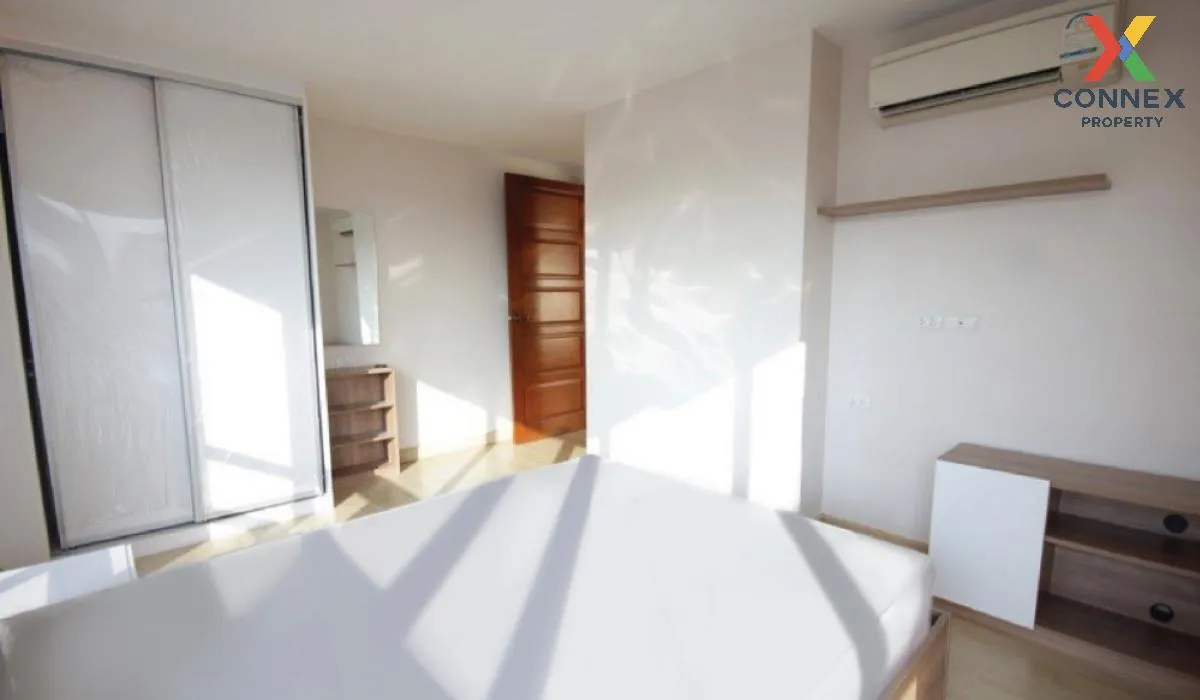 For Rent Condo , Emerald Residence Ratchada , MRT-Huai Khwang , D 4