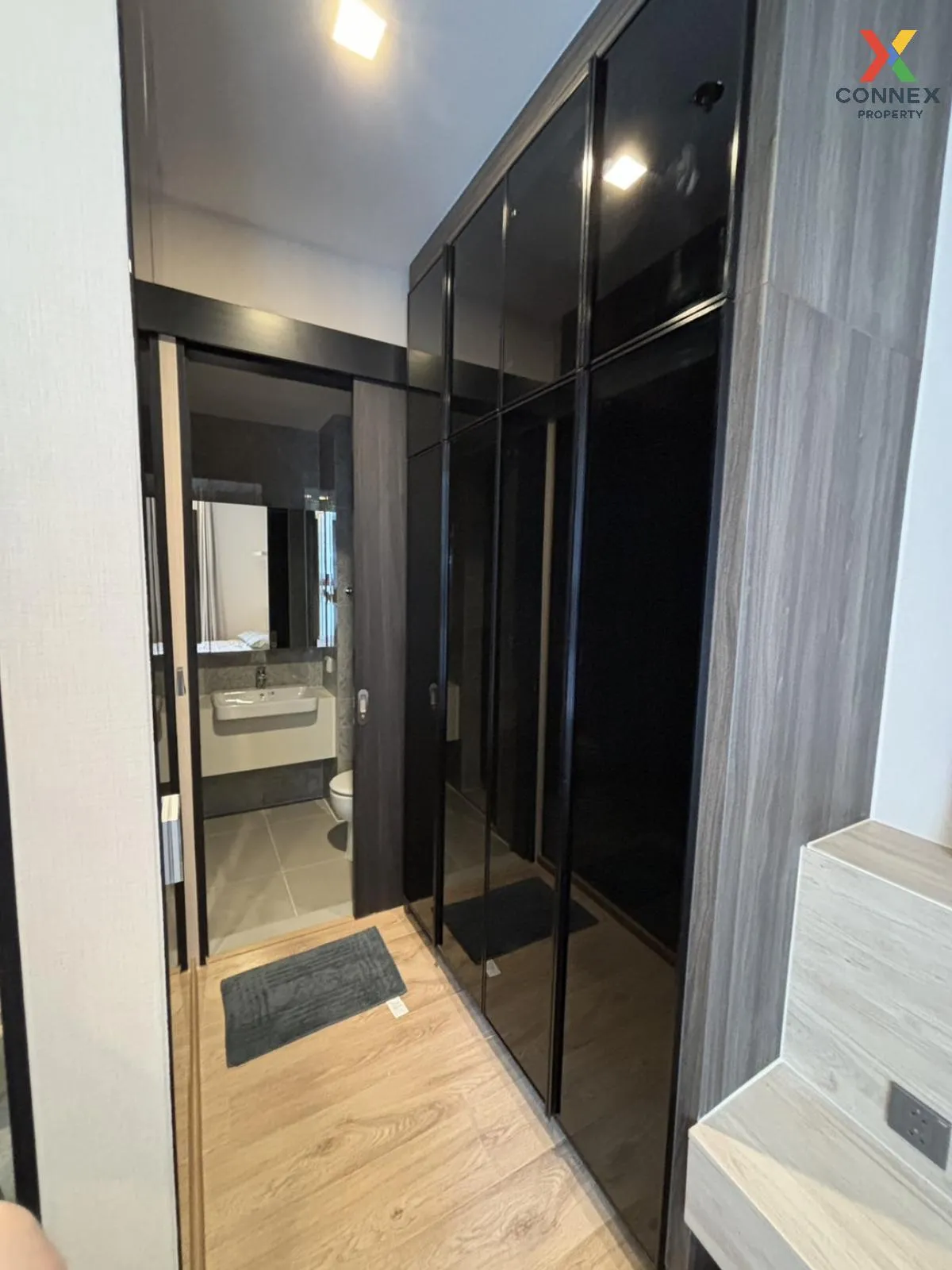 For Rent Condo , Noble Around Ari , BTS-Ari , Sam Sen Nai , Phaya