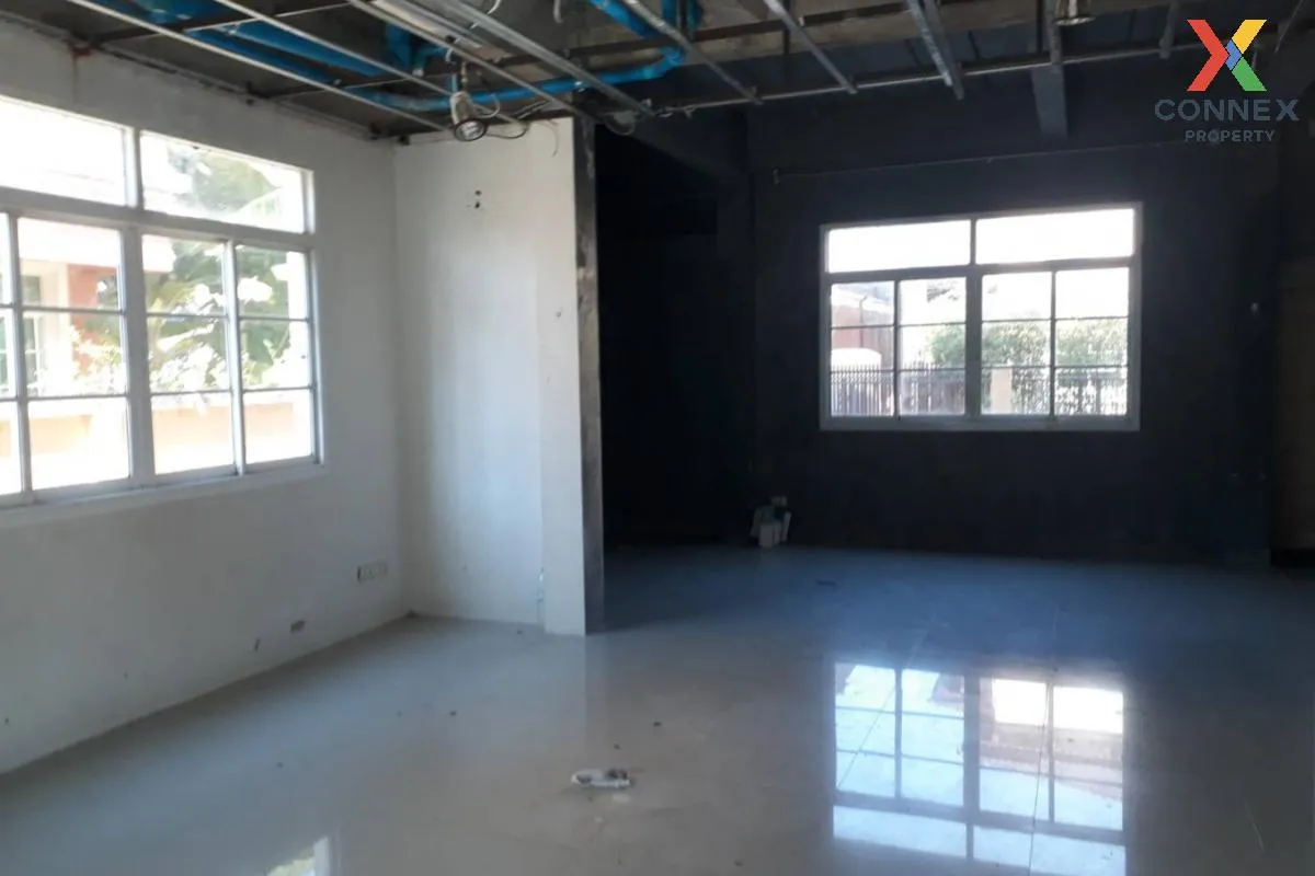 ขายบ้าน  ทัสคานี มีนบุรี - ประชาร่วมใจ ทรายกองดิน เขต คลองสามวา ก 2