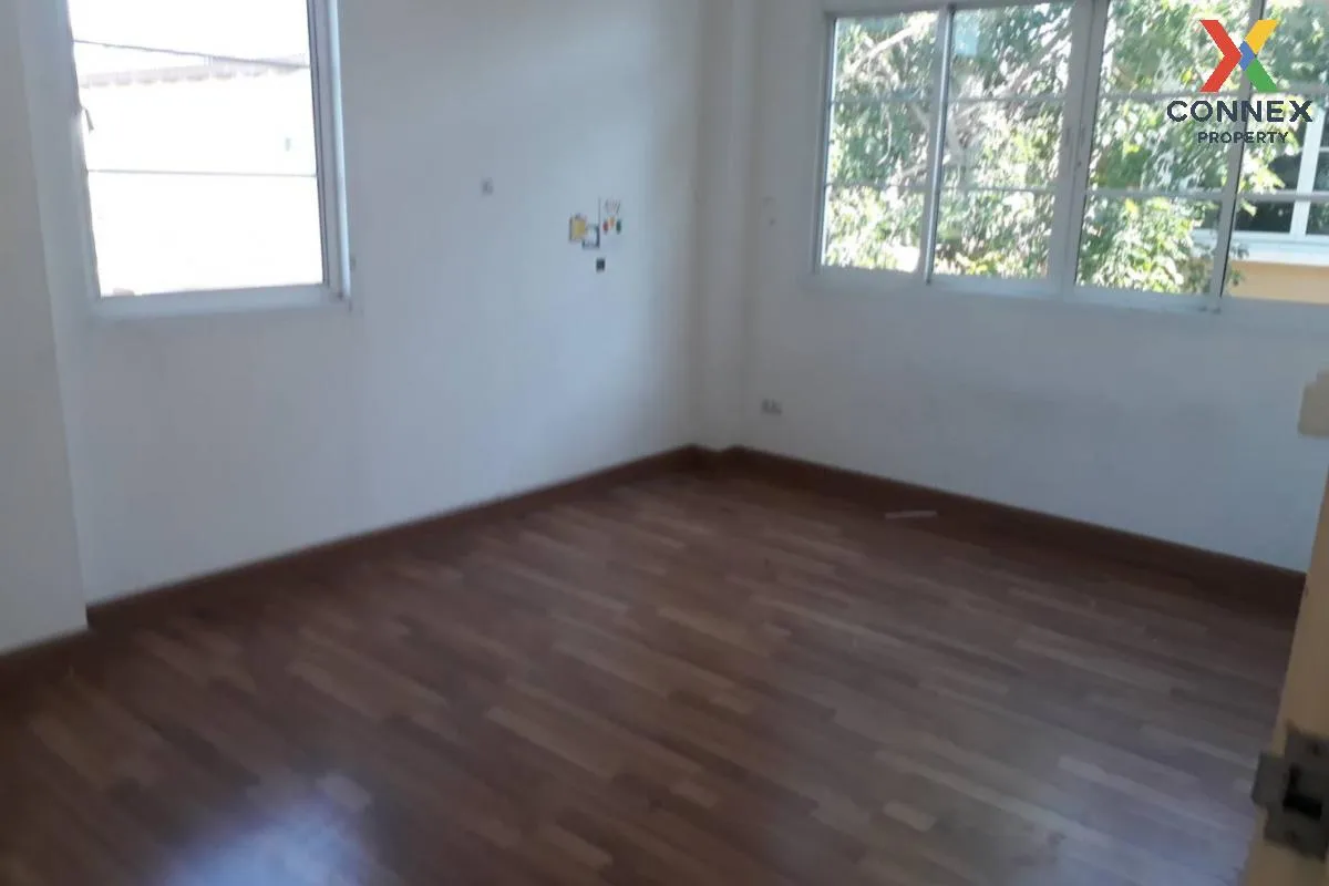 ขายบ้าน  ทัสคานี มีนบุรี - ประชาร่วมใจ ทรายกองดิน เขต คลองสามวา ก 4