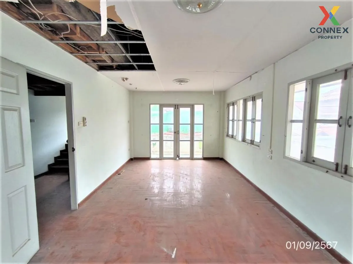 For Sale House , Buathongthani Park Ville 1 - 2 , Phimonrat , Ban