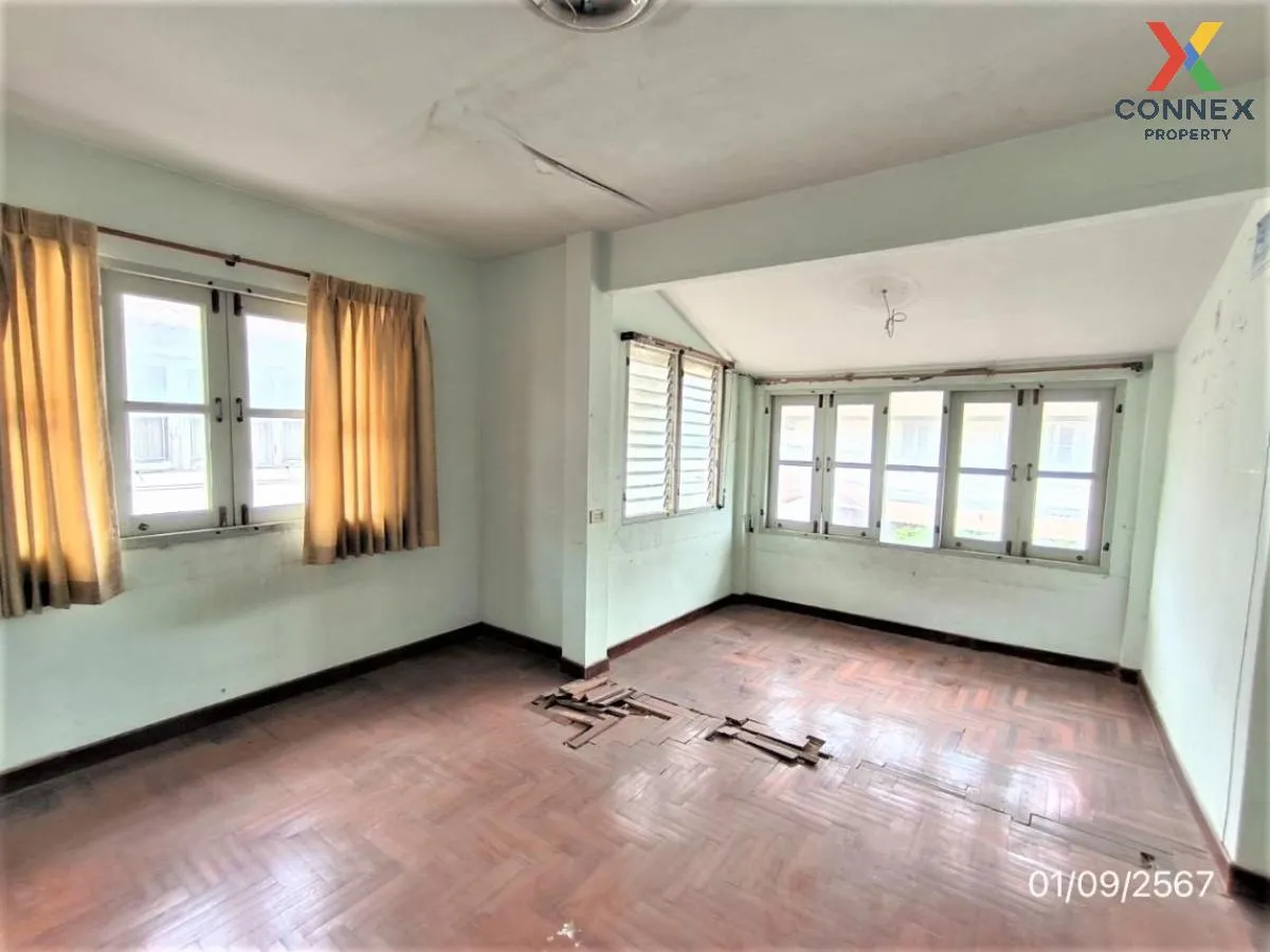For Sale House , Buathongthani Park Ville 1 - 2 , Phimonrat , Ban