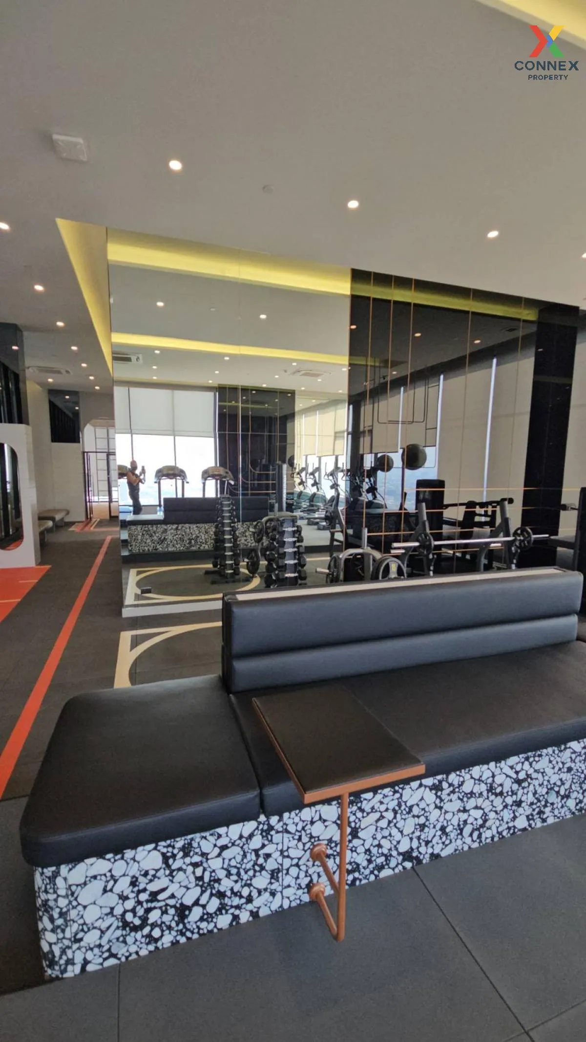 เช่าคอนโด  ออริจิ้น ปลั๊ก แอนด์ เพลย์ รามคำแหง ทริปเปิ้ล สเตชั่น 