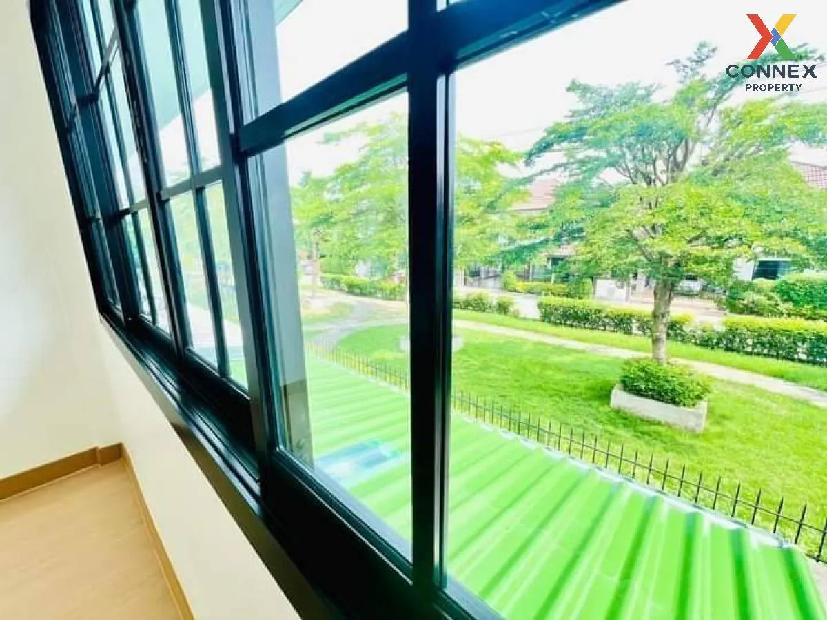 ขายทาวน์เฮ้าส์/ทาวน์โฮม  บ้านมนรดา 2 รีโนเวทใหม่ บางบัวทอง บางบัว