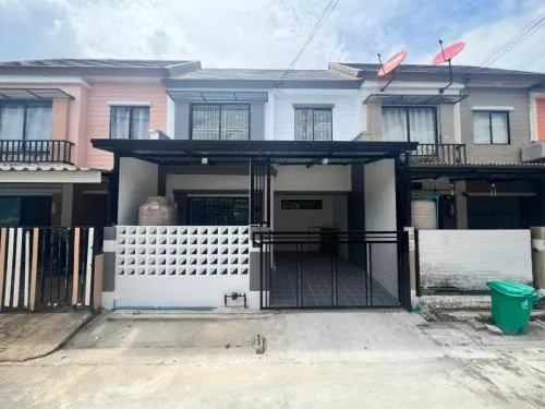 For Sale Townhouse/Townhome  , Baan Pruksa 40 Rangsit Klong 3 , newly renovated , Khlong Sam , khlong Luang , Pathum Thani , CX-110146