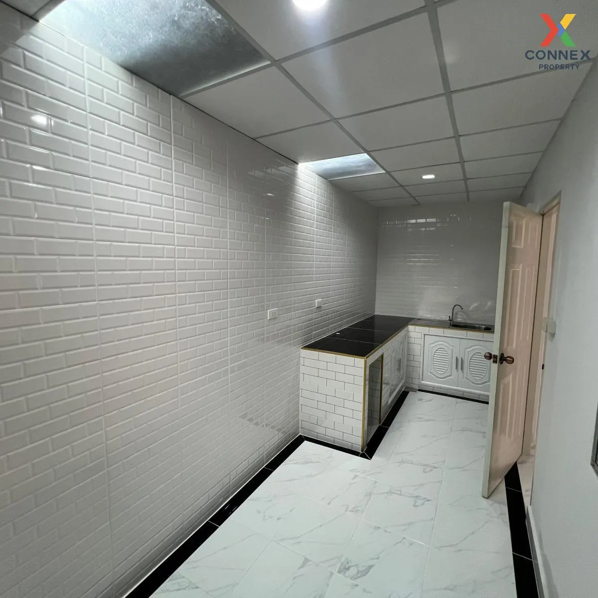ขายทาวน์เฮ้าส์/ทาวน์โฮม  บ้านพฤกษา 41 บางใหญ่ รีโนเวทใหม่ บางแม่น