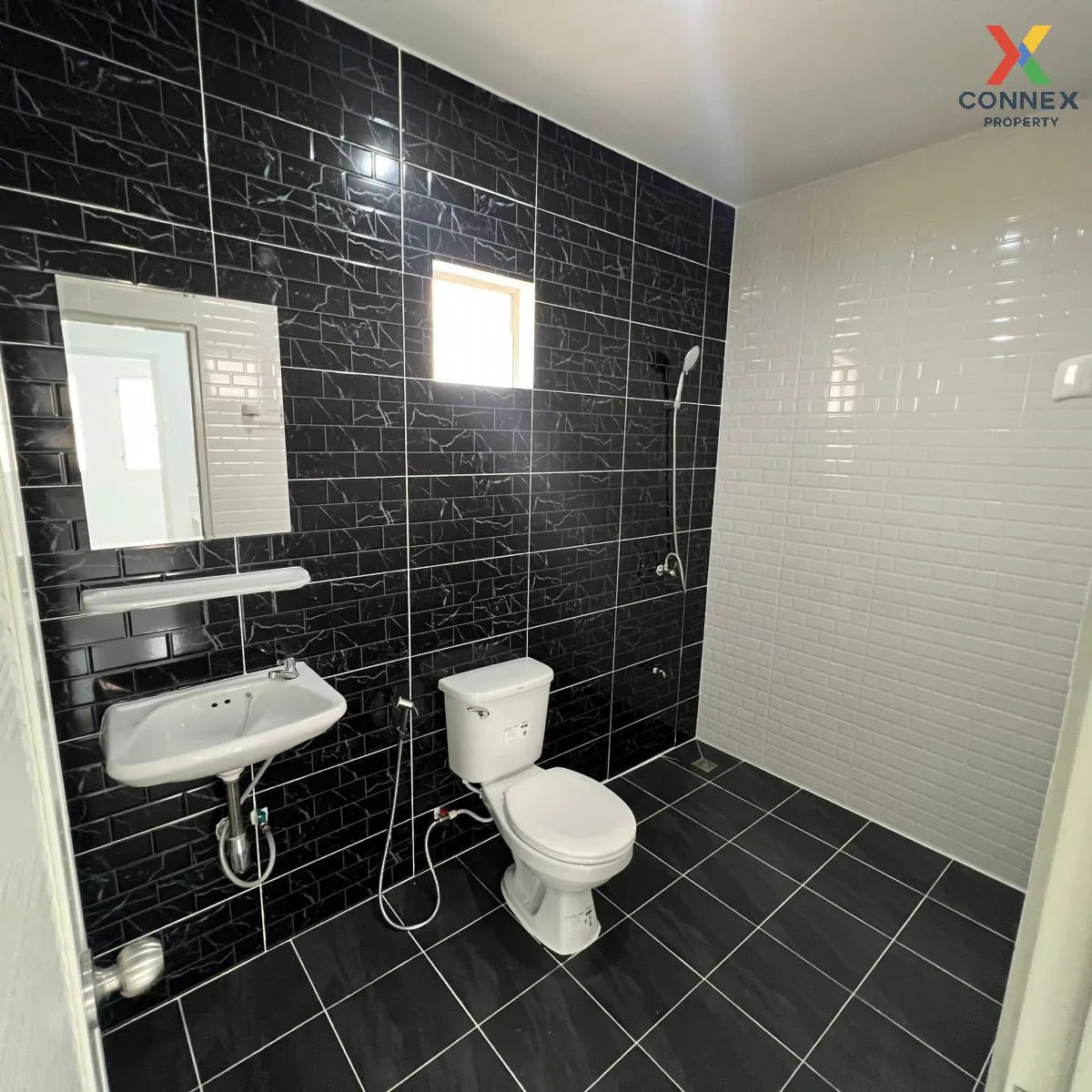 ขายทาวน์เฮ้าส์/ทาวน์โฮม  บ้านพฤกษา 41 บางใหญ่ รีโนเวทใหม่ บางแม่น