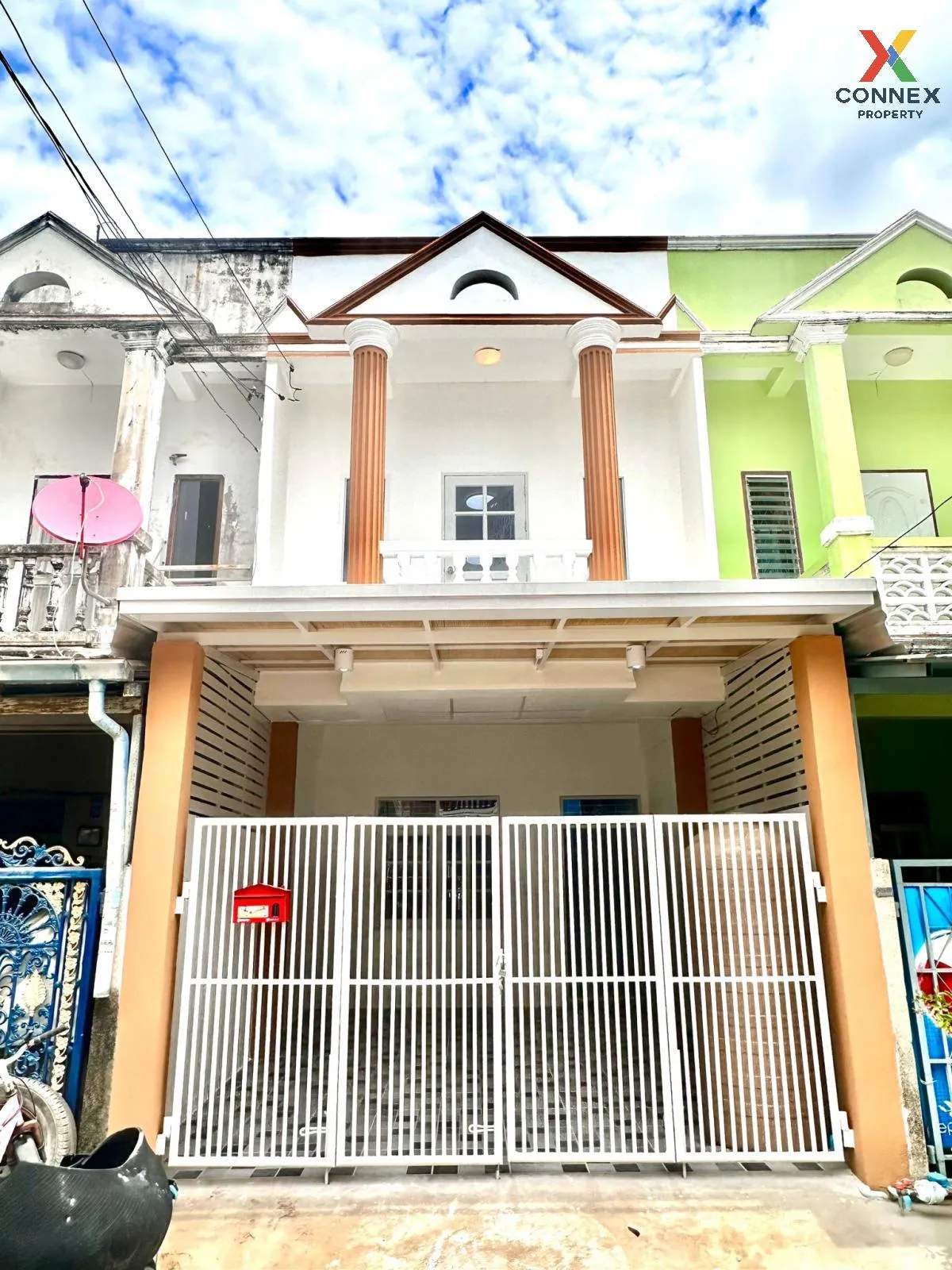 For Sale Townhouse/Townhome  , Ban Wang Thong Phetkasem 77 , newl 1