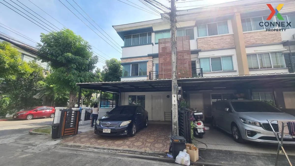 For Sale Townhouse/Townhome  , Town Plus Kaset - Nawamin , corner For Sale Townhouse/Townhome  , Town Plus Kaset - Nawamin , corner 2
