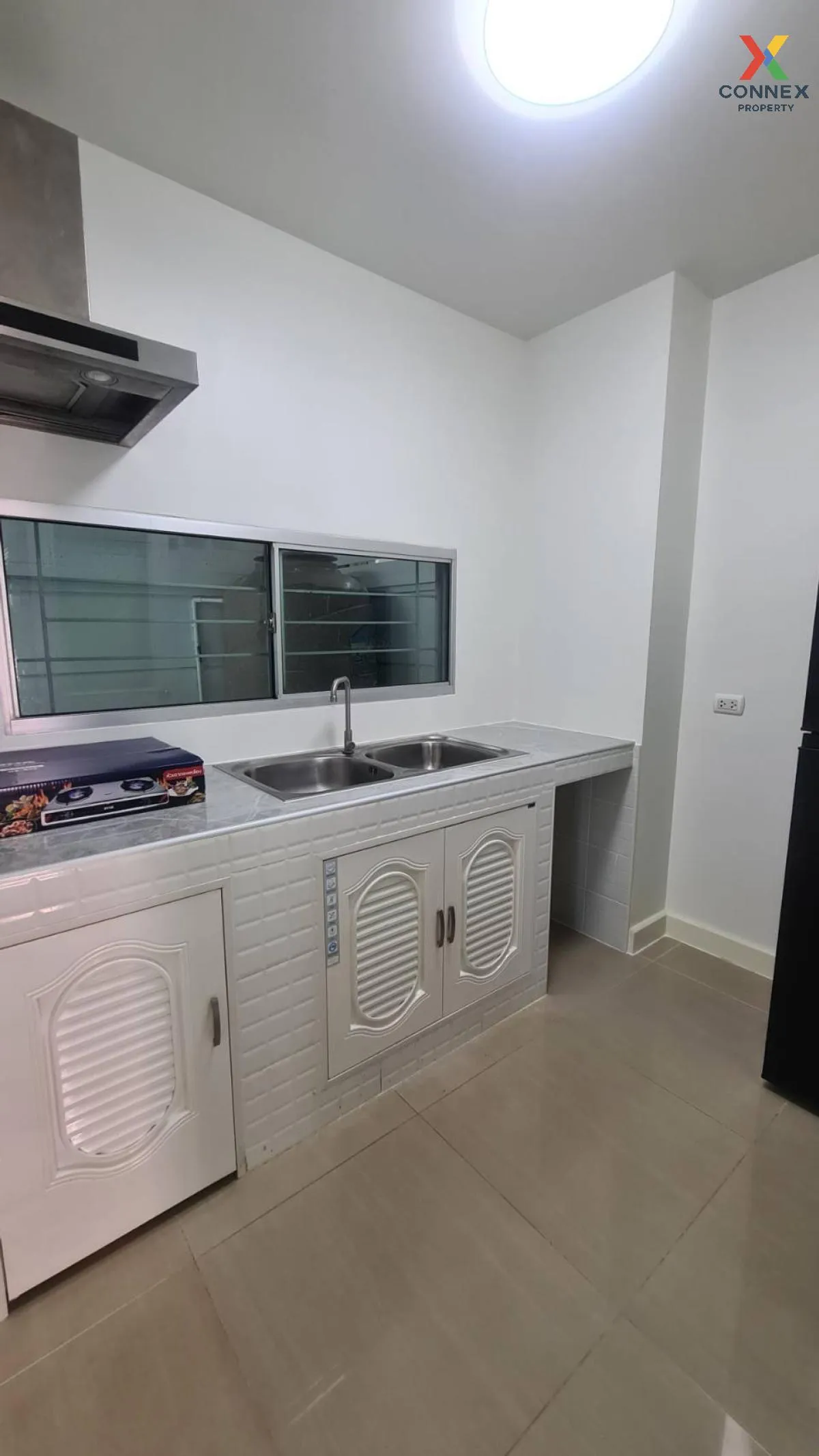 For Sale Townhouse/Townhome  , Town Plus Kaset - Nawamin , corner For Sale Townhouse/Townhome  , Town Plus Kaset - Nawamin , corner