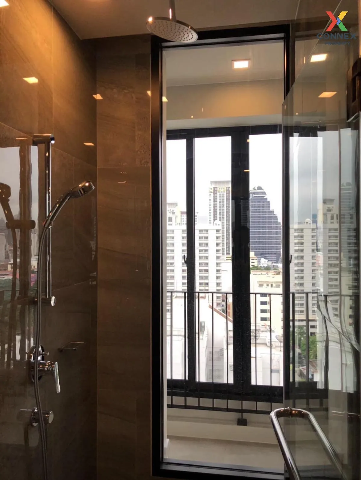 เช่าคอนโด  ไอดีโอ คิว วิคตอรี BTS-อนุสาวรีย์ชัยสมรภูมิ ถนนพญาไท เ