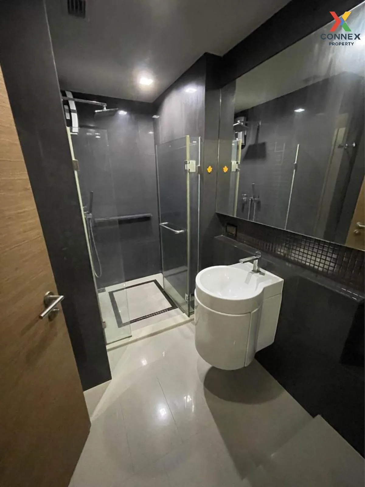 เช่าคอนโด  ริทึ่ม สุขุมวิท 50 BTS-อ่อนนุช พระโขนง เขต คลองเตย กรุ