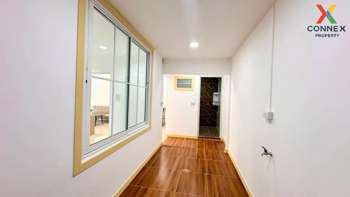 For Sale Townhouse/Townhome  , Baan Pruksa 3 Soi Watlatpladuk , B
