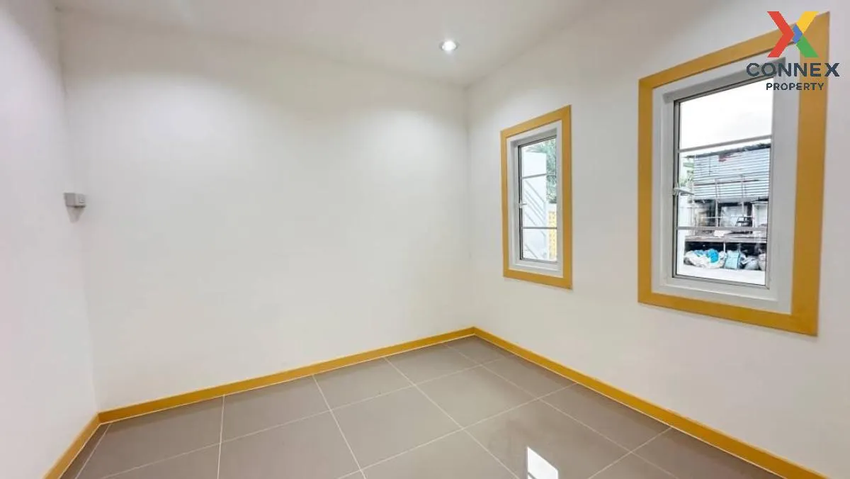 For Sale Townhouse/Townhome  , Baan Pruksa 3 Soi Watlatpladuk , B