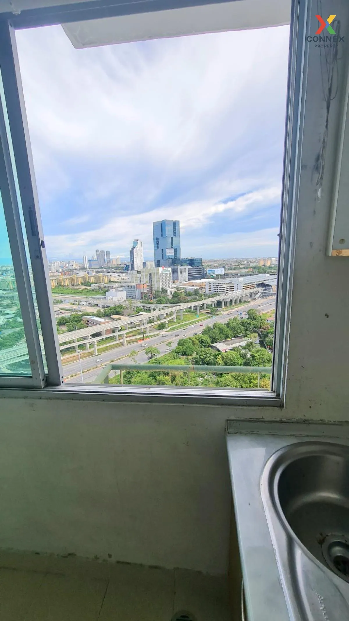 ขายคอนโด  ศุภาลัย ปาร์ค ศรีนครินทร์ MRT-ศรีอุดม (สายสีเหลือง) หนอ