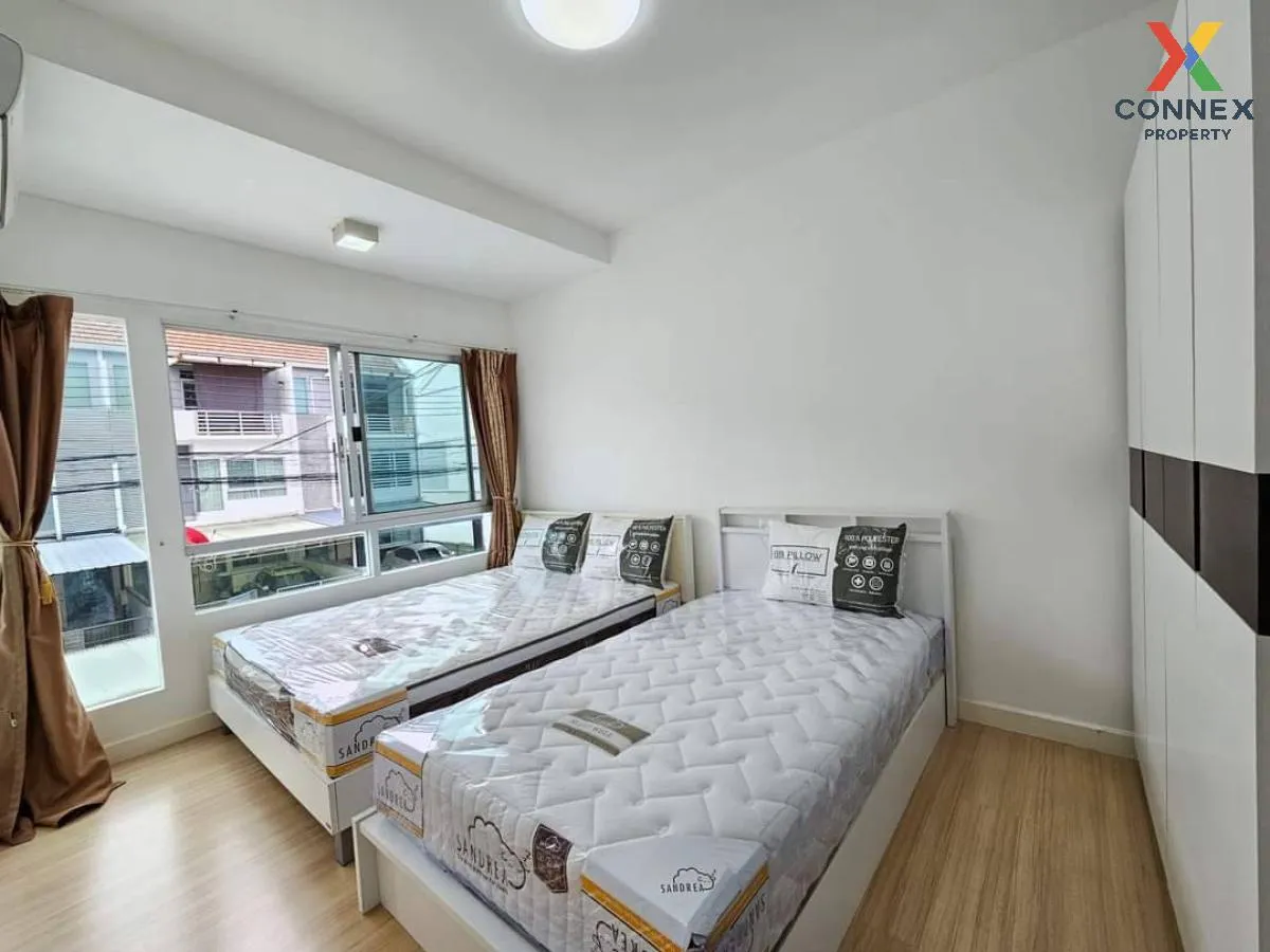 For Sale Townhouse/Townhome  , Baan Mai Rama9 - Srinakarin , ARL-