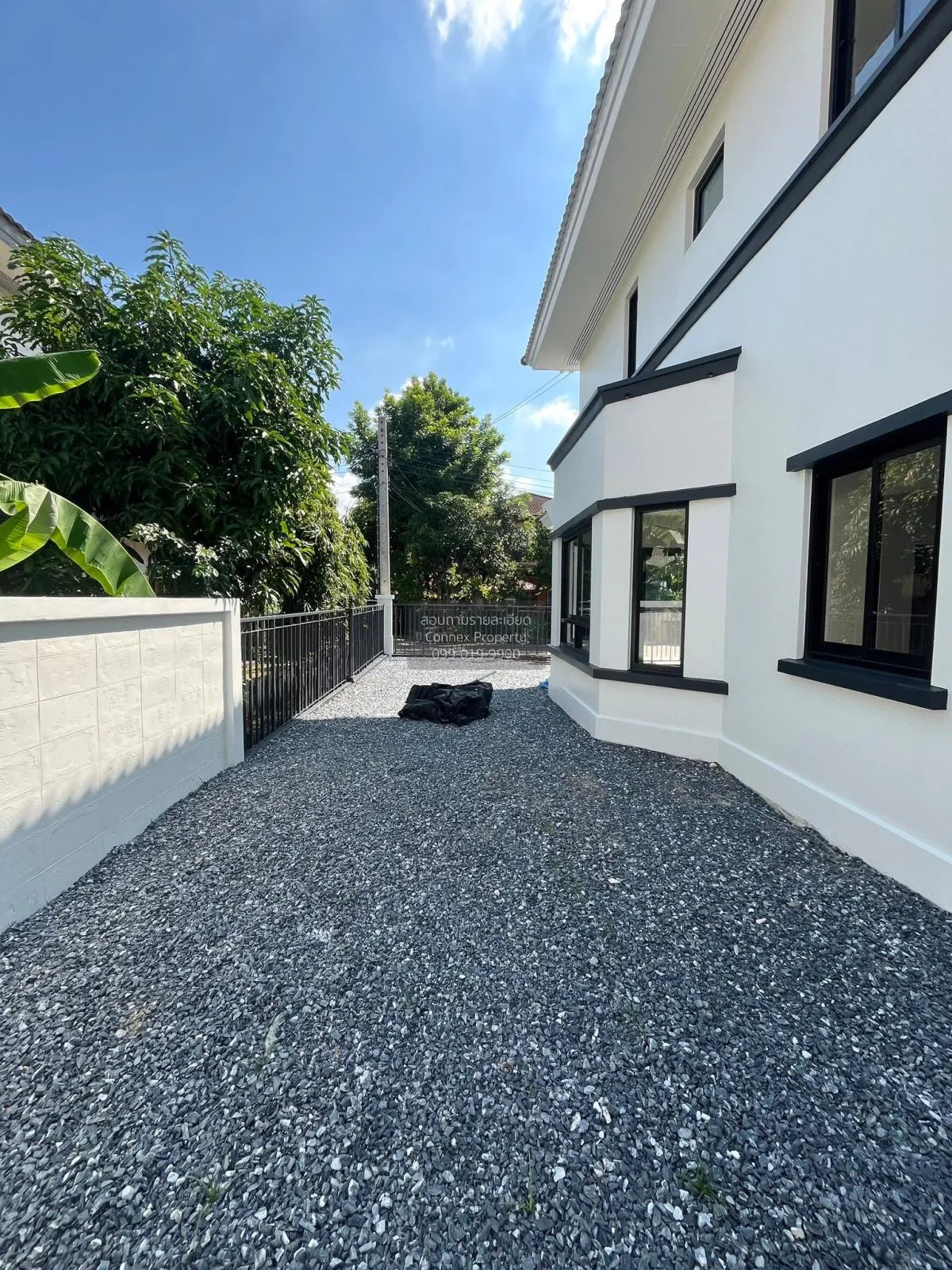 ขายบ้าน  ชัยพฤกษ์ ซอยวัดลาดปลาดุก หน้ากว้าง รีโนเวทใหม่ MRT-คลองบ