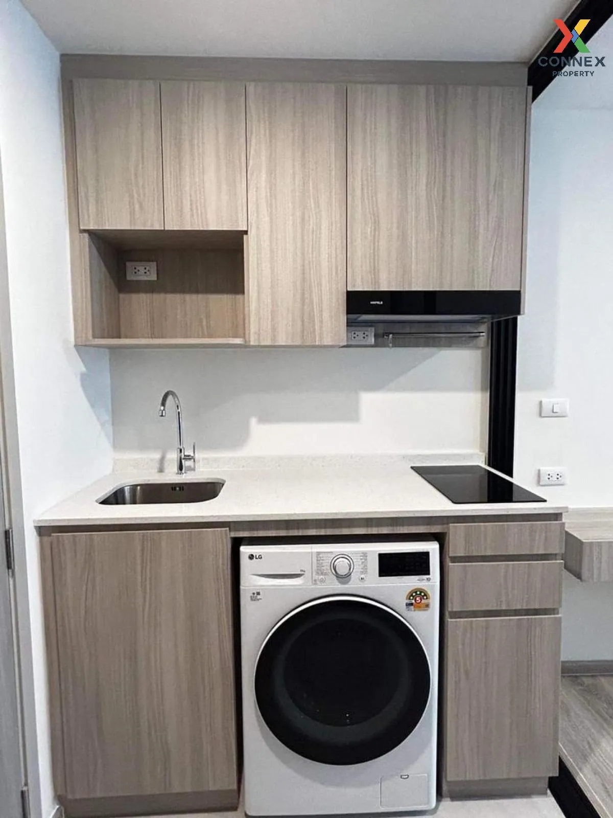 เช่าคอนโด  ออริจิ้น เพลย์ ศรีอุดม สเตชั่น บางนาเหนือ เขต บางนา กร