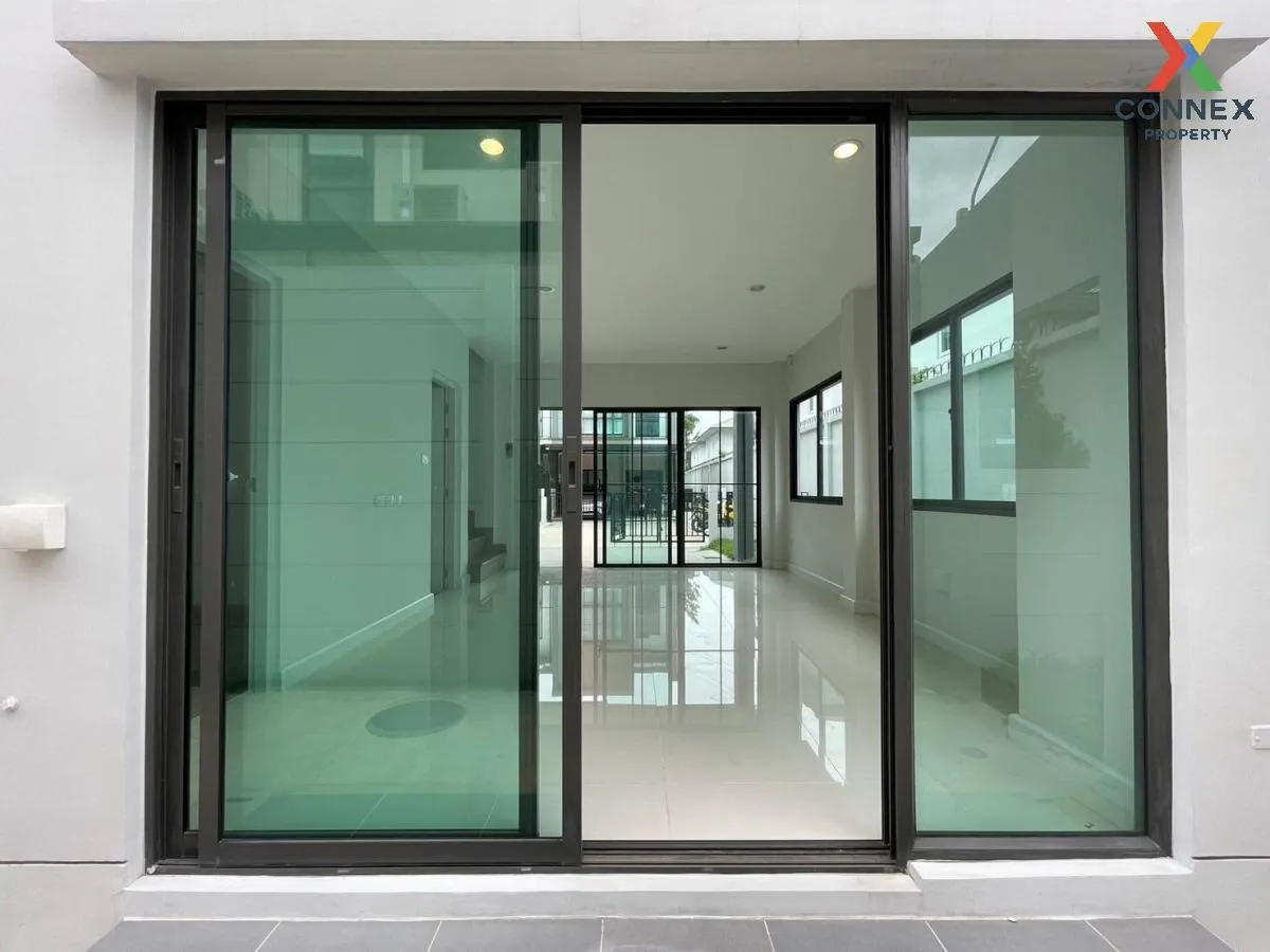 ขายทาวน์เฮ้าส์/ทาวน์โฮม  เวิร์ฟ สายไหม - พหลโยธิน ห้องมุม ออเงิน 