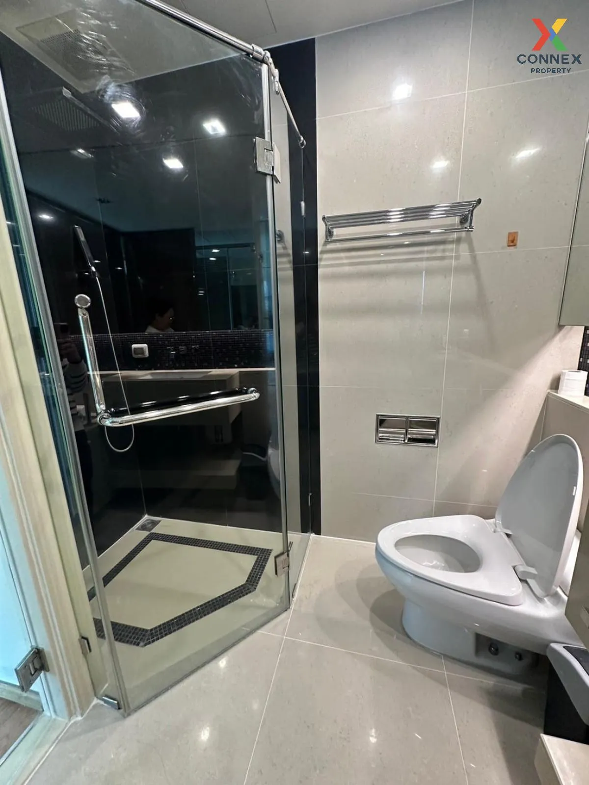 เช่าคอนโด  ดิ แอดเดรส สาทร ฺBTS-เซนต์หลุยส์ สีลม เขต บางรัก กรุงเ