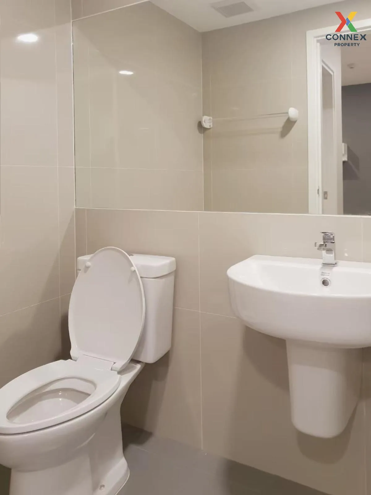 เช่าคอนโด  เจ คอนโด พระราม 2 แสมดำ เขต บางขุนเทียน กรุงเทพ CX-110