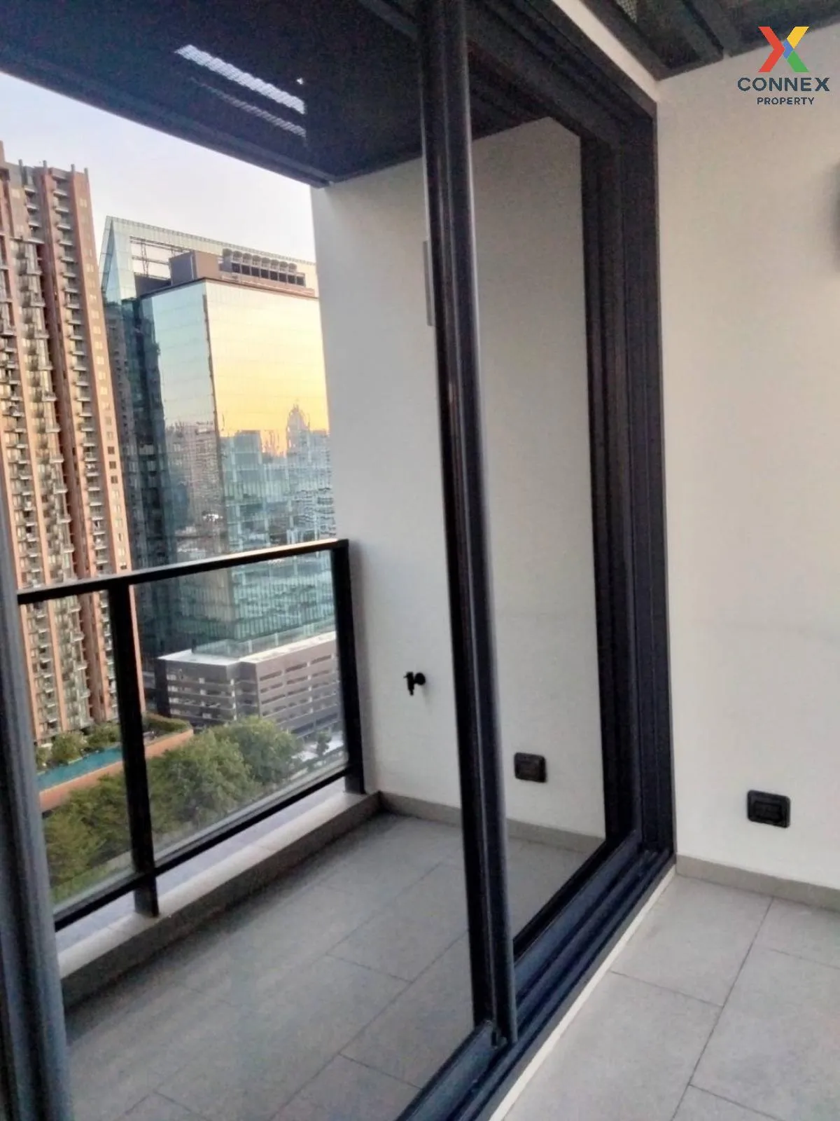 For Rent Condo , The Lofts Asoke , MRT-Phetchaburi , Khlong Toei 