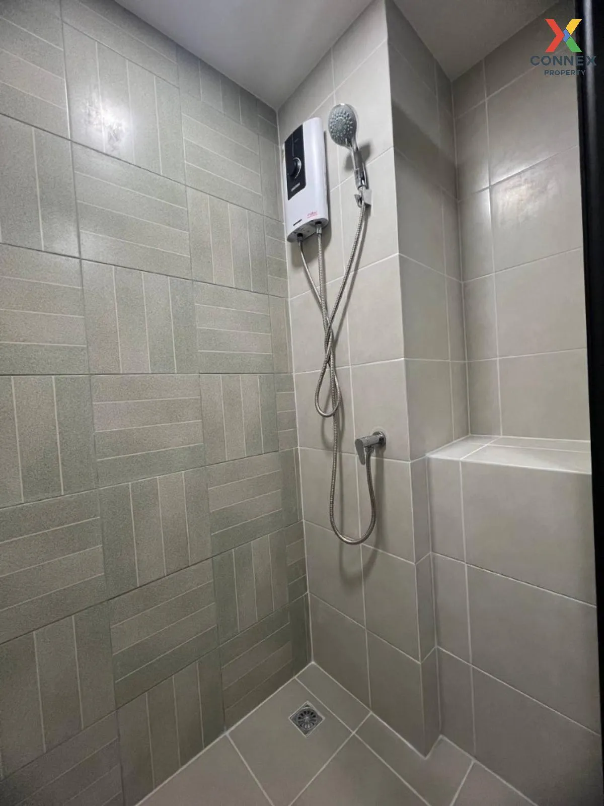 เช่าคอนโด  ดีคอนโด ไฮป์ รังสิต คลองหนึ่ง คลองหลวง ปทุมธานี CX-110