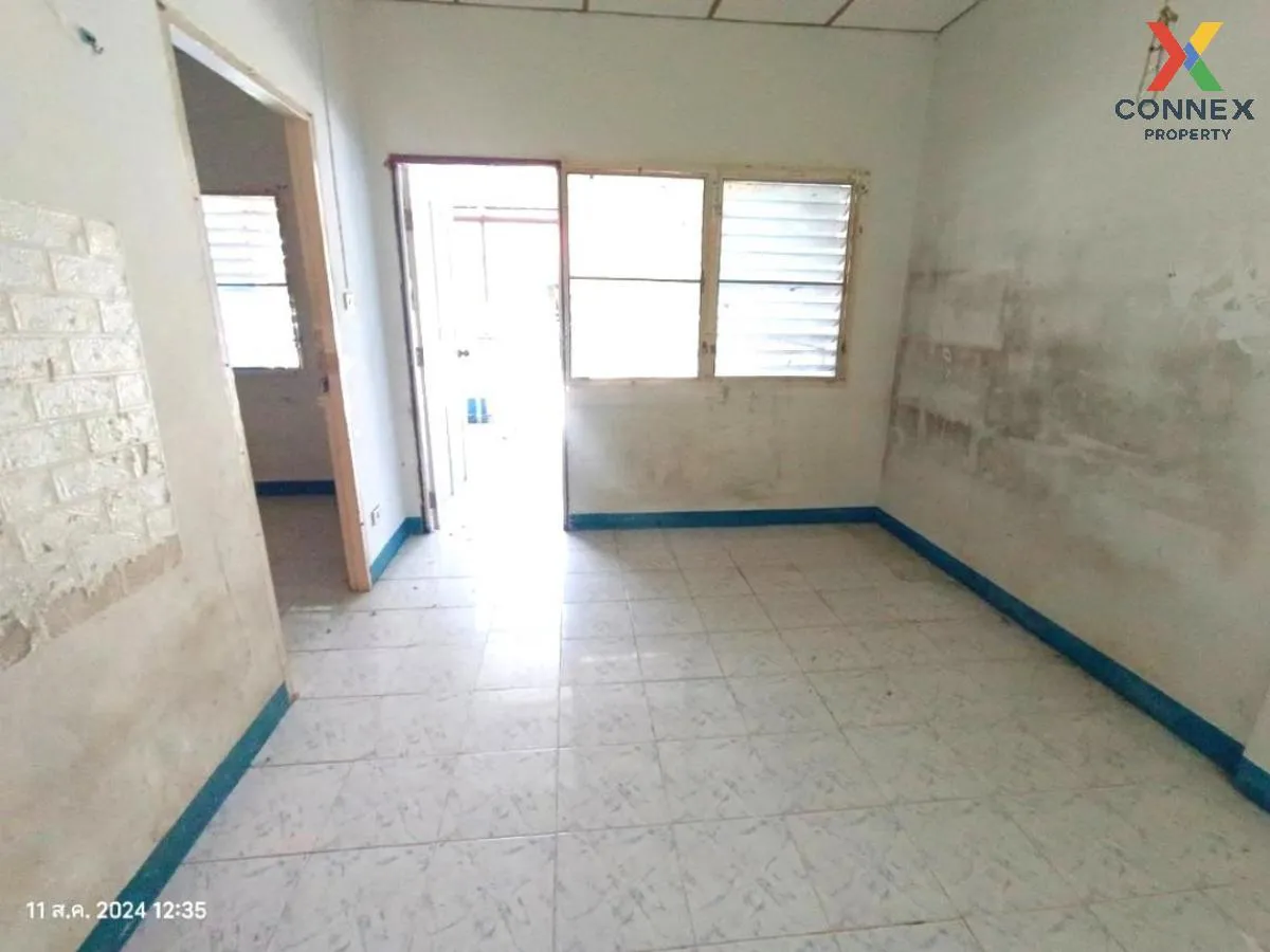 For Sale Townhouse/Townhome  , Baan Ruean Suk 2 , Lam Phak Kut , 