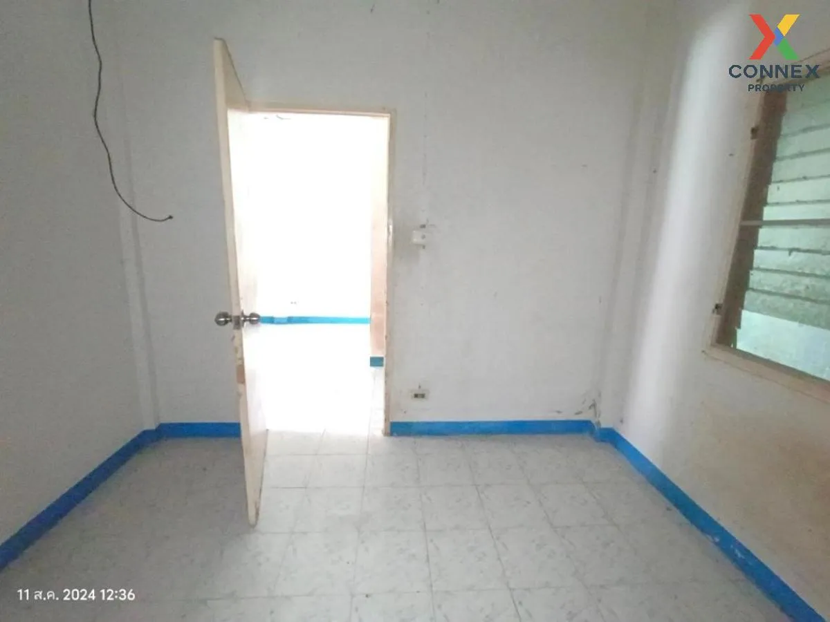 For Sale Townhouse/Townhome  , Baan Ruean Suk 2 , Lam Phak Kut , 