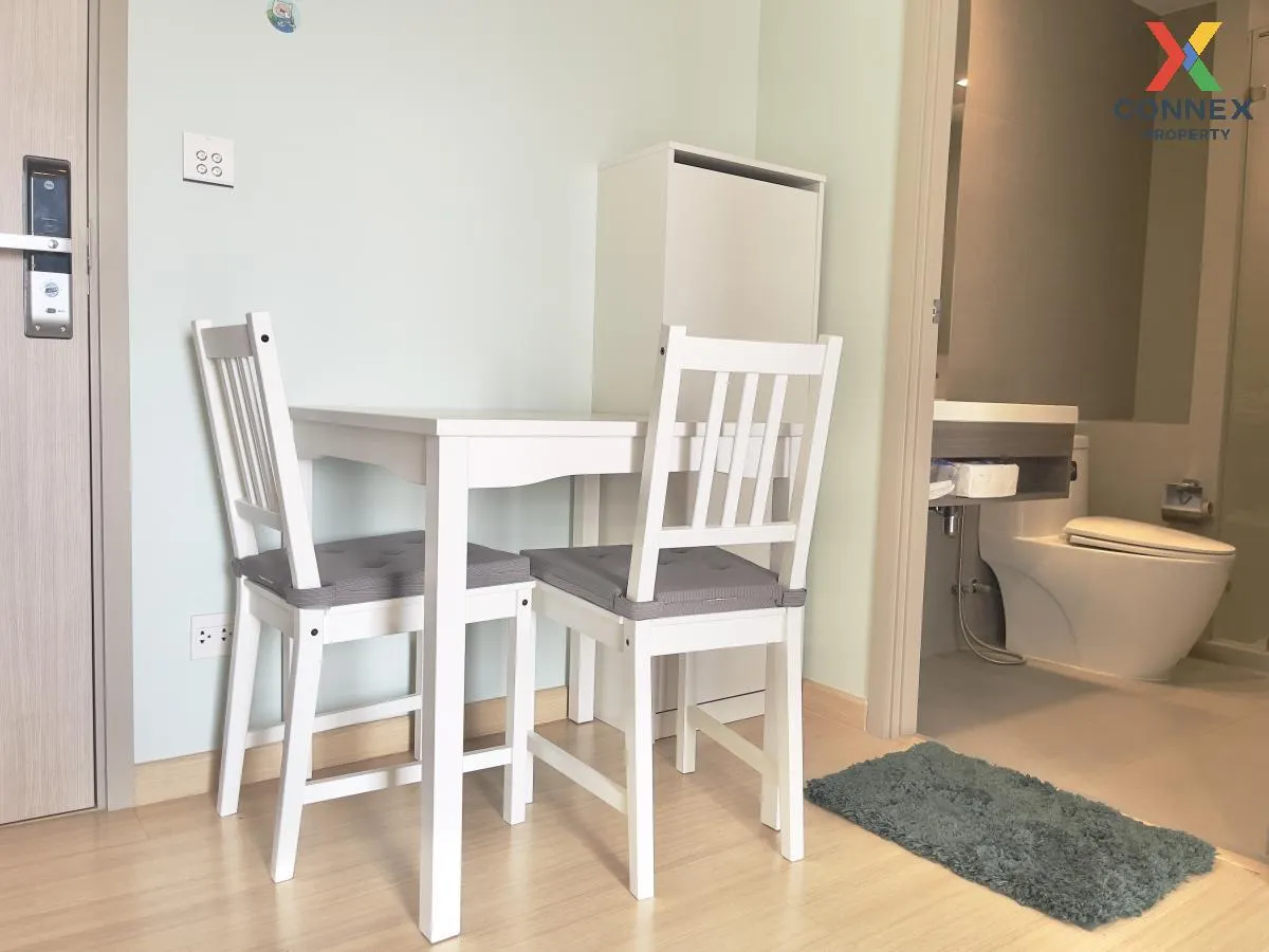 For Rent Condo , Whizdom Connect Sukhumvit , high floor , newly r