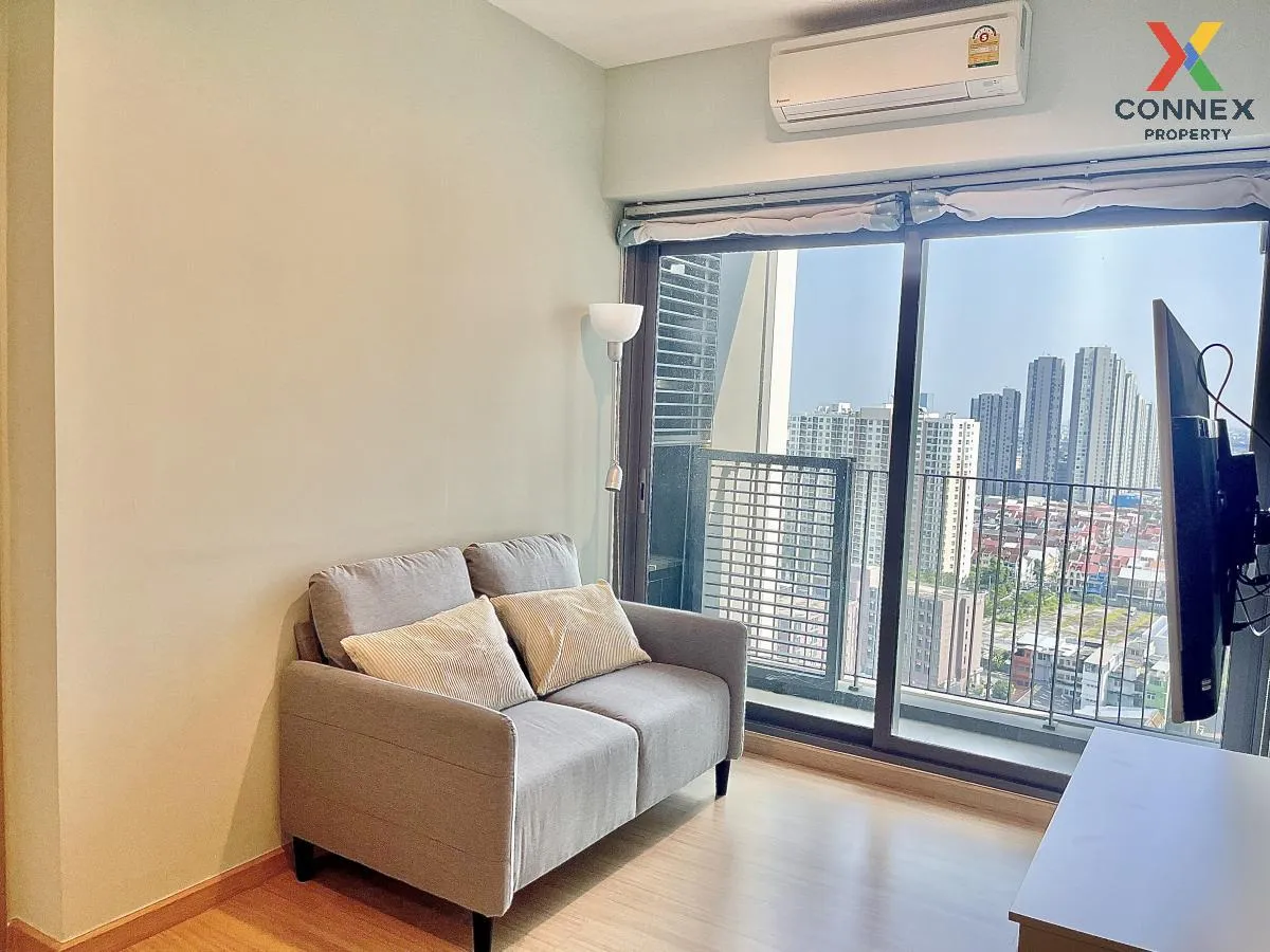 For Rent Condo , Whizdom Connect Sukhumvit , high floor , newly r 4