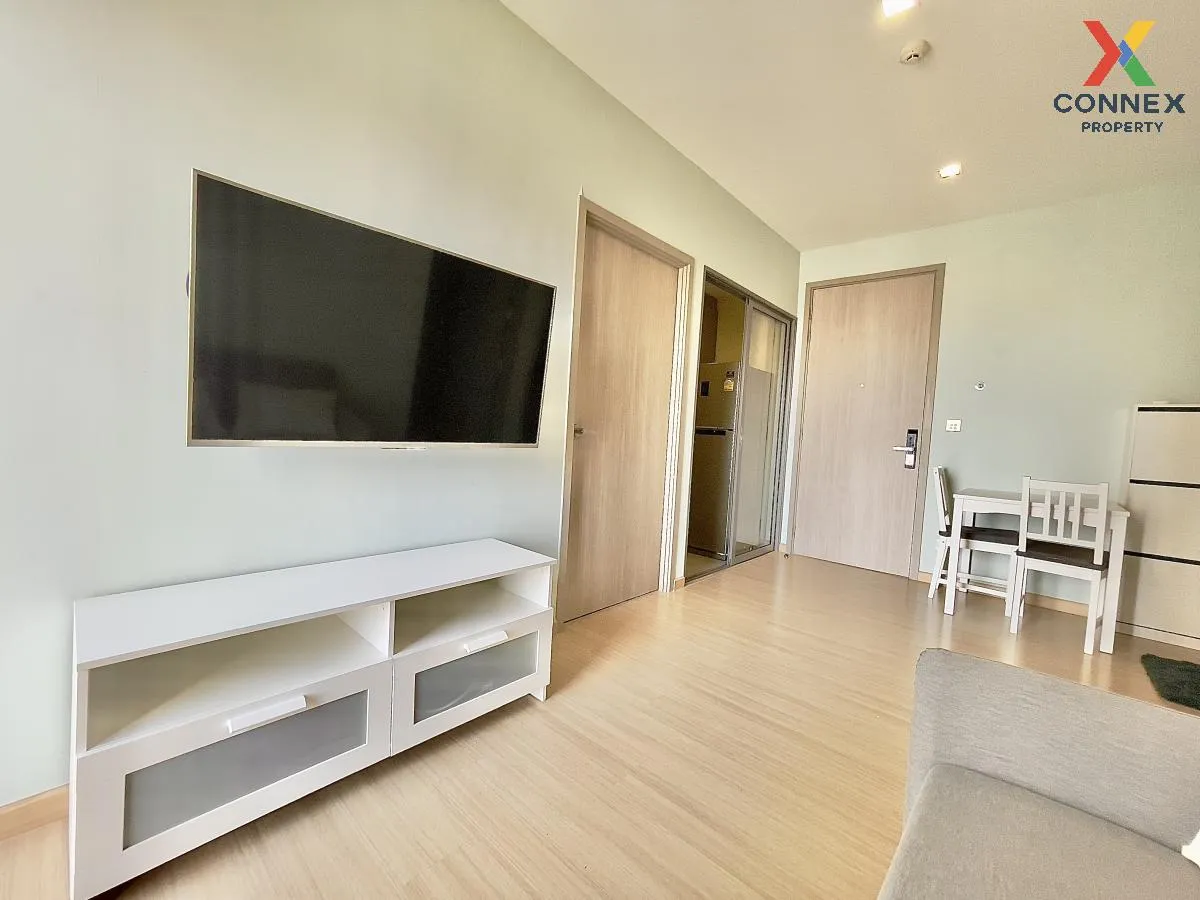 For Rent Condo , Whizdom Connect Sukhumvit , high floor , newly r