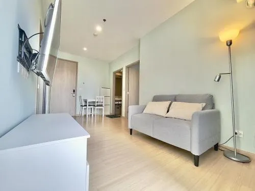 For Rent Condo , Whizdom Connect Sukhumvit , high floor , newly renovated , BTS-Punnawithi , Bang Chak , Phra Khanong , Bangkok , CX-110989