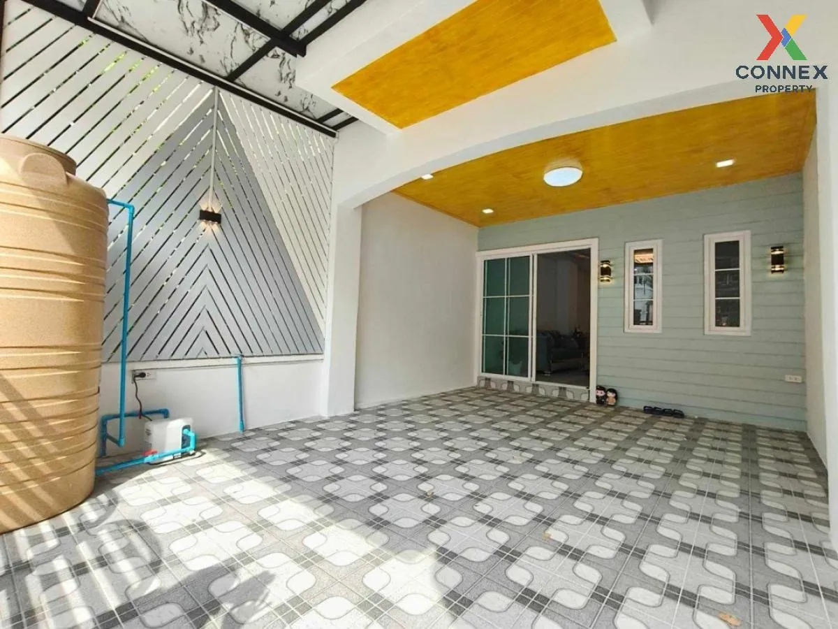 For Sale Townhouse/Townhome  , K.C. Ramindra 1 , newly renovated  For Sale Townhouse/Townhome  , K.C. Ramindra 1 , newly renovated  2