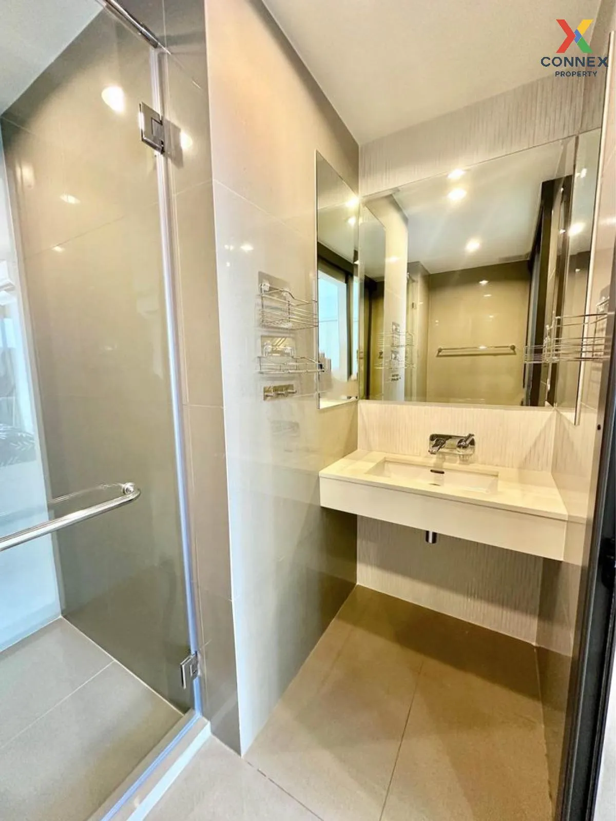 เช่าคอนโด  ริทึ่ม สุขุมวิท 42 BTS-เอกมัย พระโขนง เขต คลองเตย กรุง