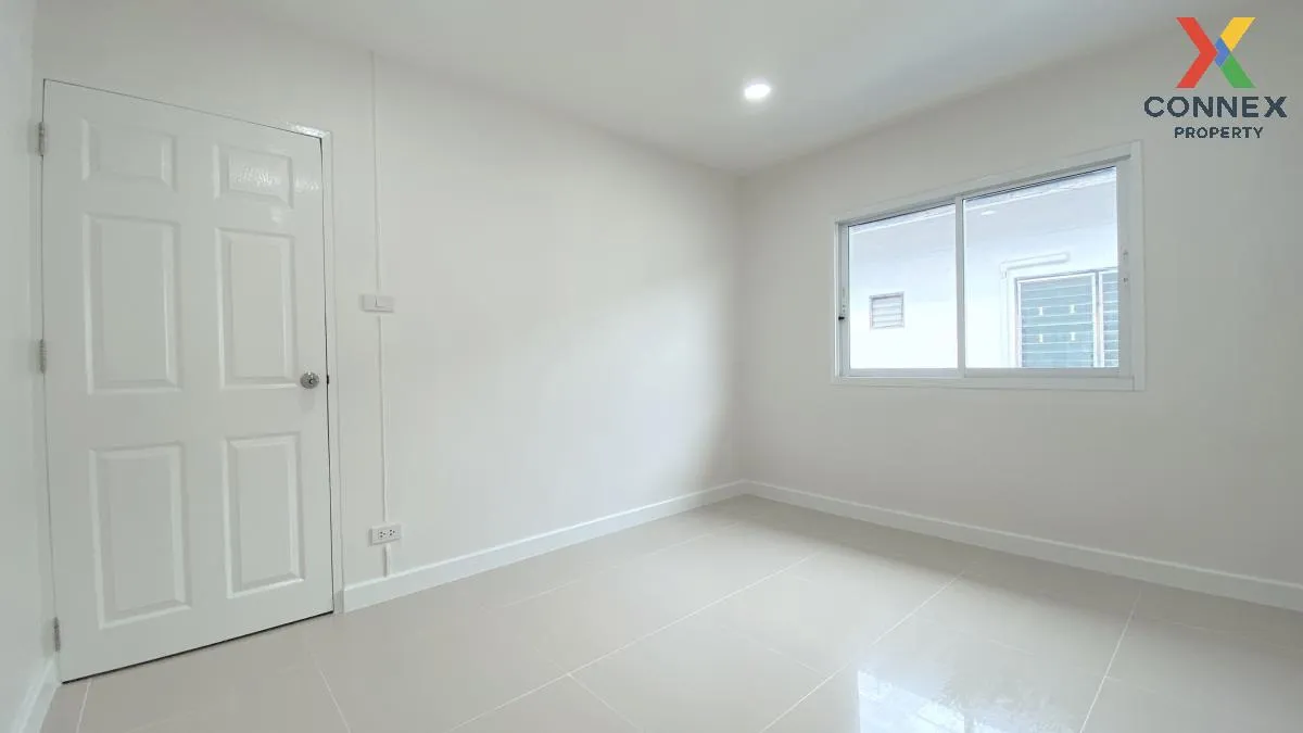 ขายทาวน์เฮ้าส์/ทาวน์โฮม  บ้านบัวทอง 4 บ้านกล้วย-ไทรน้อย รีโนเวทให