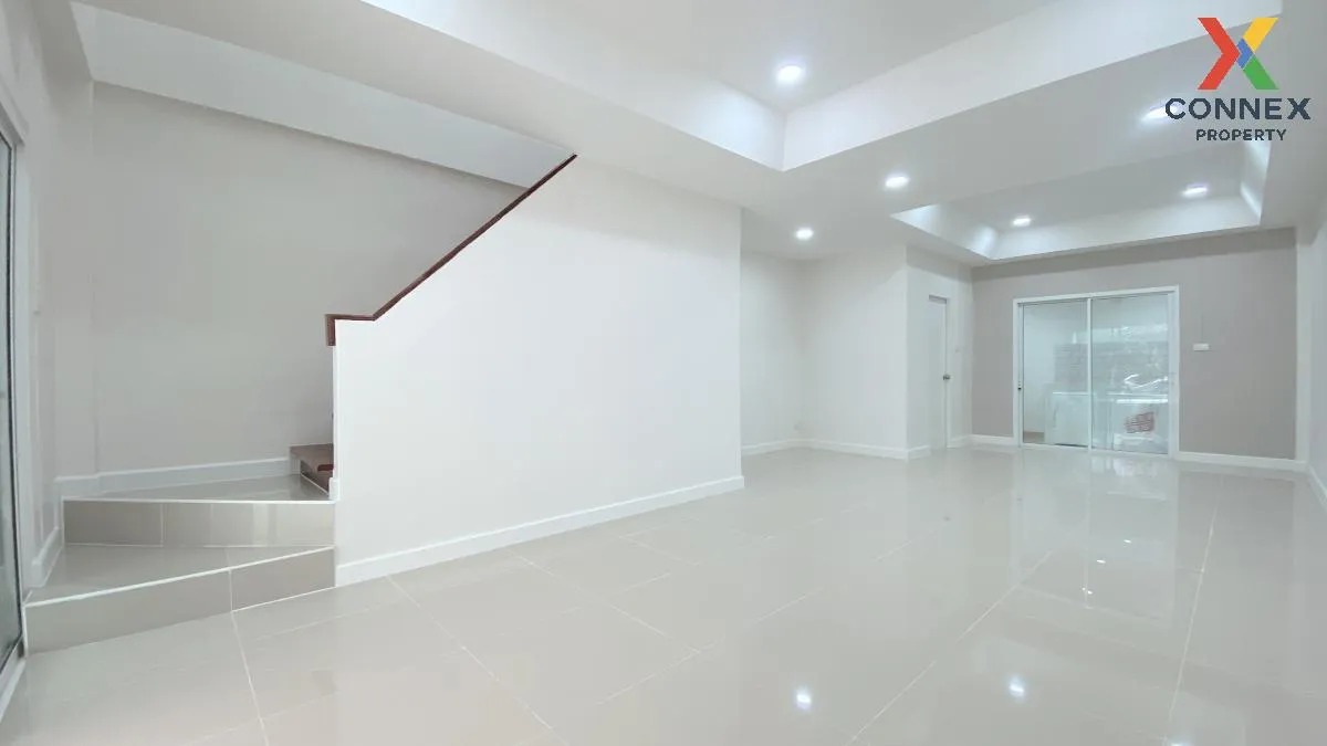 ขายทาวน์เฮ้าส์/ทาวน์โฮม  บ้านบัวทอง 4 บ้านกล้วย-ไทรน้อย รีโนเวทให