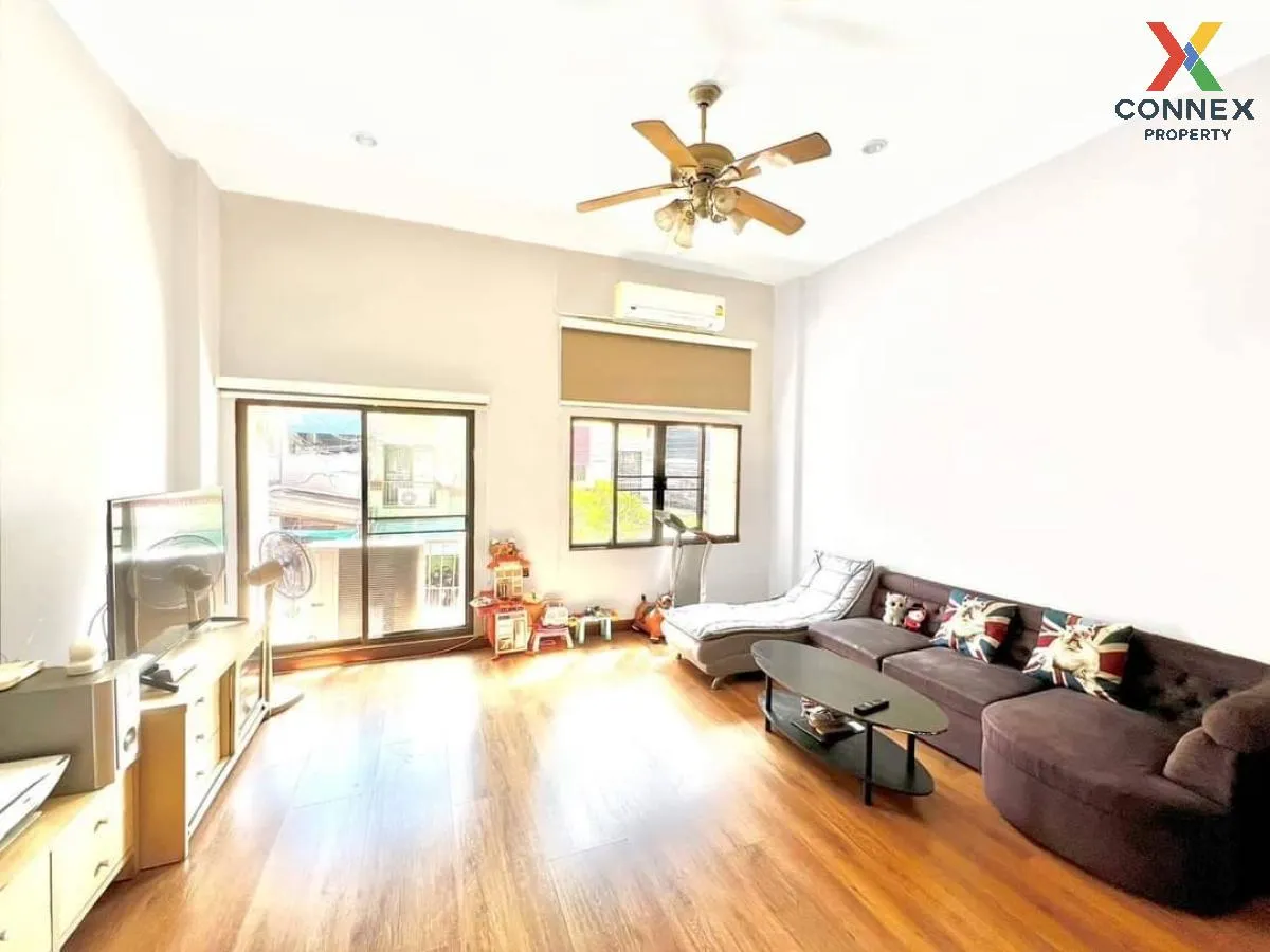 For Sale Townhouse/Townhome  , Baan Klang Muang Ratchada - Mengja For Sale Townhouse/Townhome  , Baan Klang Muang Ratchada - Mengja 2