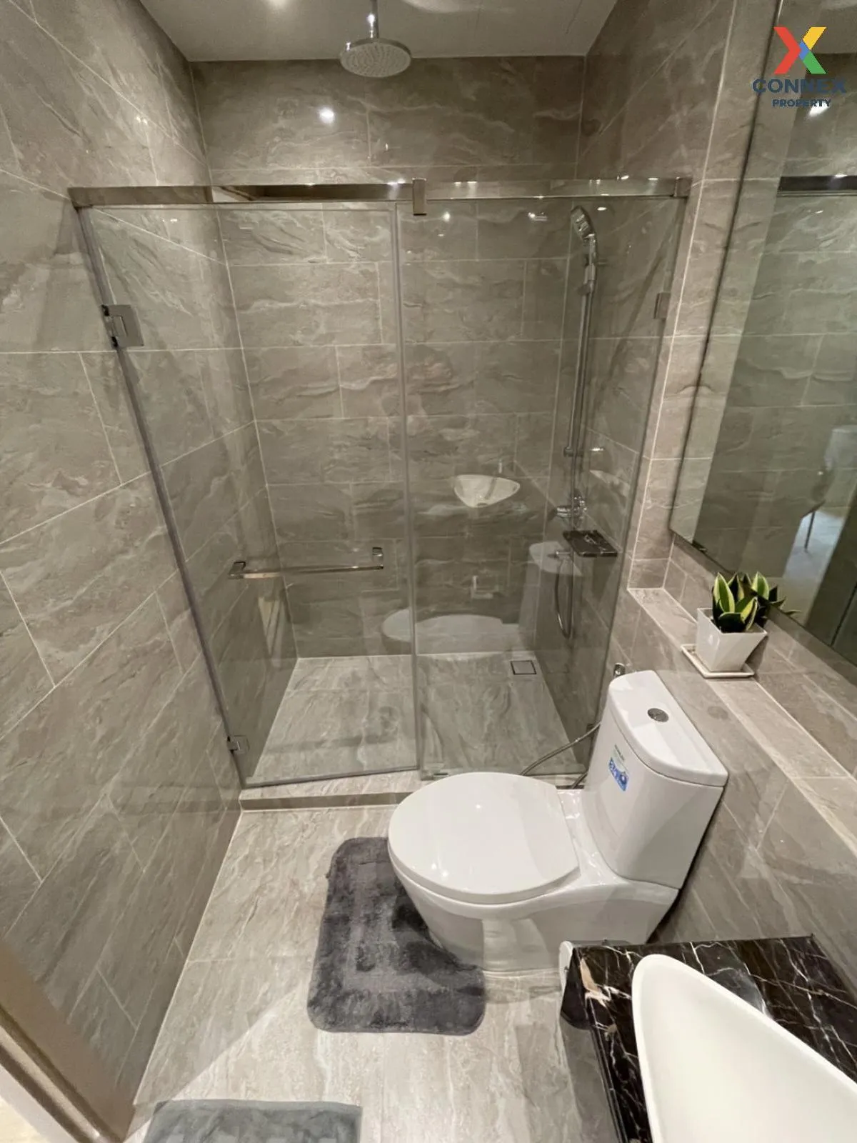 For Sale Condo , Ashton Asoke-Rama 9 , MRT-Phra Ram 9 , Din Daeng For Sale Condo , Ashton Asoke-Rama 9 , MRT-Phra Ram 9 , Din Daeng