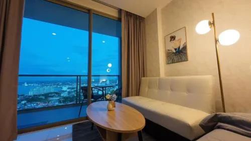 ขายคอนโด  เดอะ ริเวียร่า วงศ์อมาตย์ นาเกลือ บางละมุง ชลบุรี CX-111145