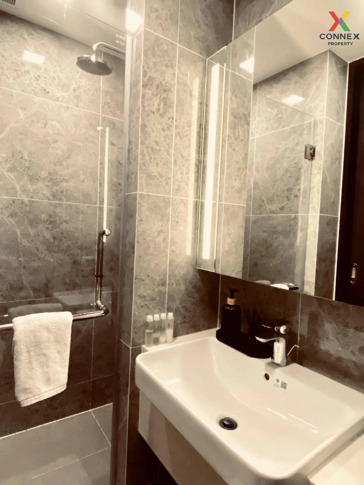 For Rent Condo , Noble Around Ari , BTS-Ari , Sam Sen Nai , Phaya