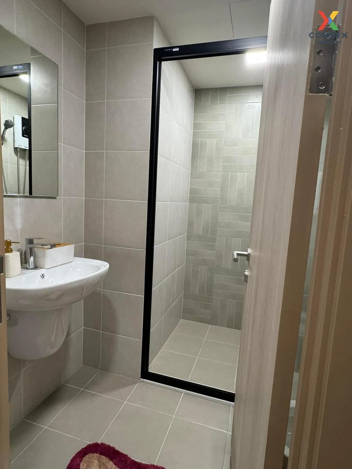 เช่าคอนโด  ดีคอนโด ไฮป์ รังสิต คลองหนึ่ง คลองหลวง ปทุมธานี CX-111