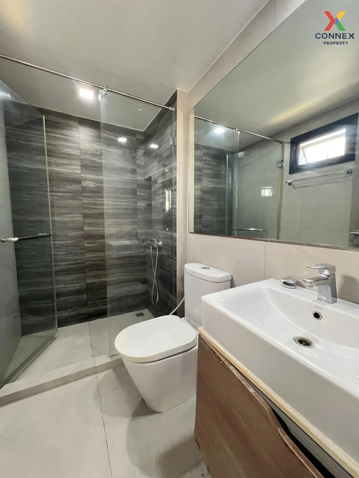 For Rent Condo , Maestro 02 Ruamrudee , BTS-Phloen Chit , Lumpini