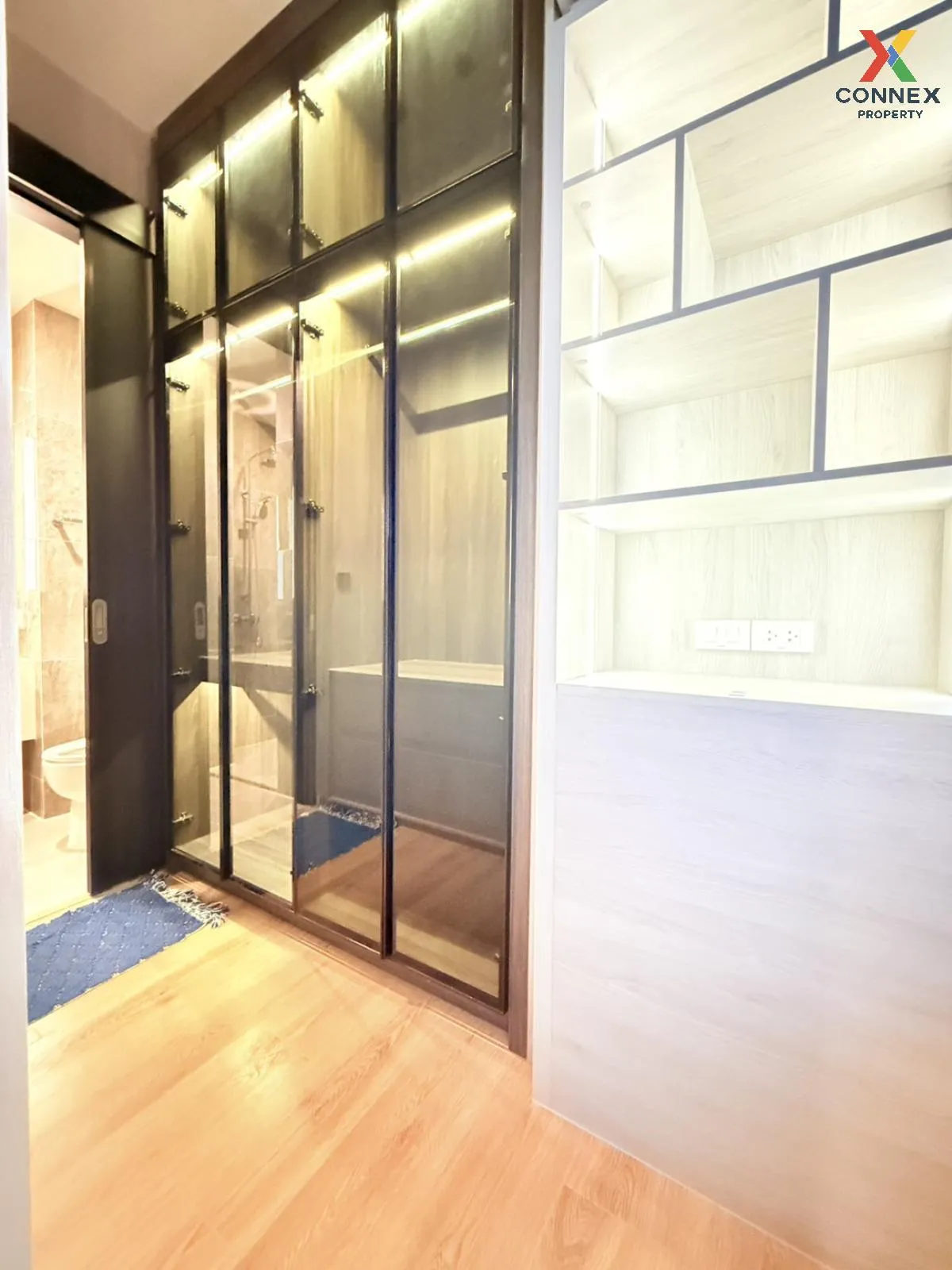 For Rent Condo , Noble Around Ari , BTS-Ari , Sam Sen Nai , Phaya