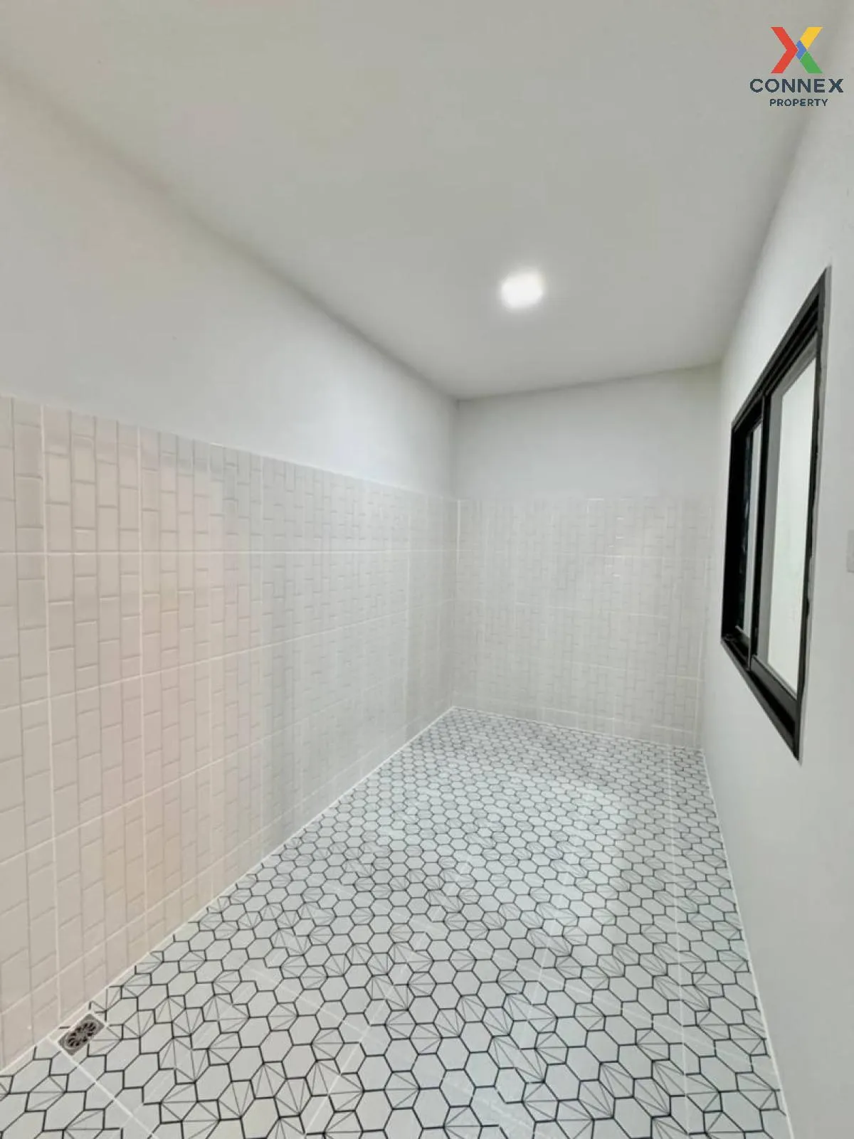 ขายทาวน์เฮ้าส์/ทาวน์โฮม  บ้านบัวทอง 4 บ้านกล้วย-ไทรน้อย รีโนเวทให