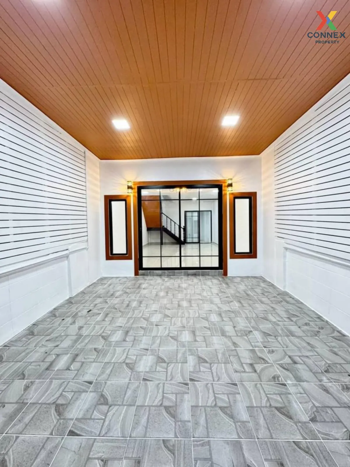 ขายทาวน์เฮ้าส์/ทาวน์โฮม  บ้านบัวทอง 4 บ้านกล้วย-ไทรน้อย รีโนเวทให 2