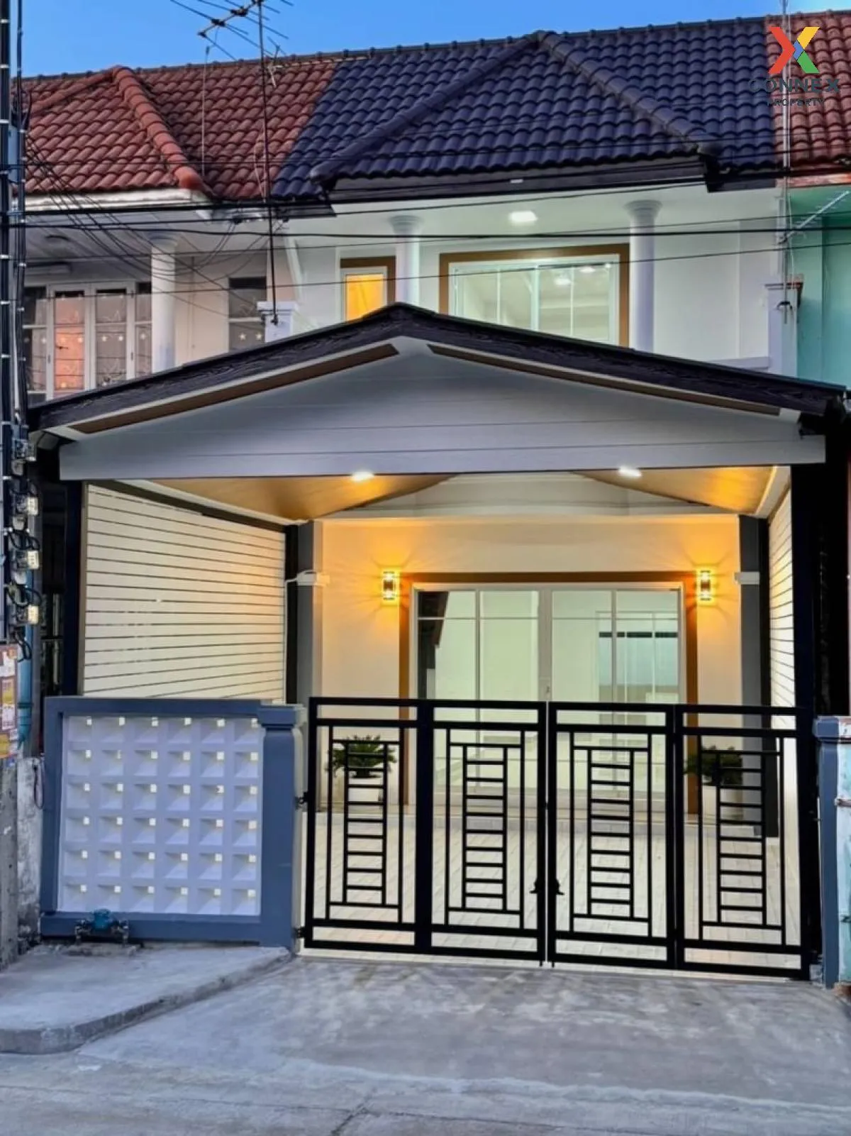 ขายทาวน์เฮ้าส์/ทาวน์โฮม  บ้านบัวทอง 4 บ้านกล้วย-ไทรน้อย รีโนเวทให 1