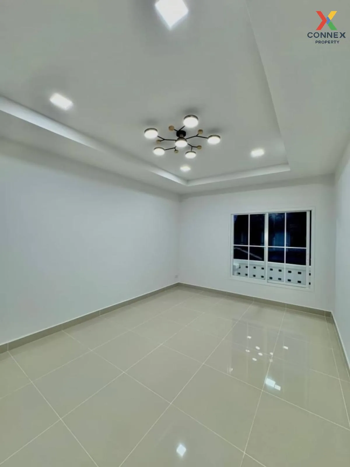 ขายทาวน์เฮ้าส์/ทาวน์โฮม  บ้านบัวทอง 4 บ้านกล้วย-ไทรน้อย รีโนเวทให